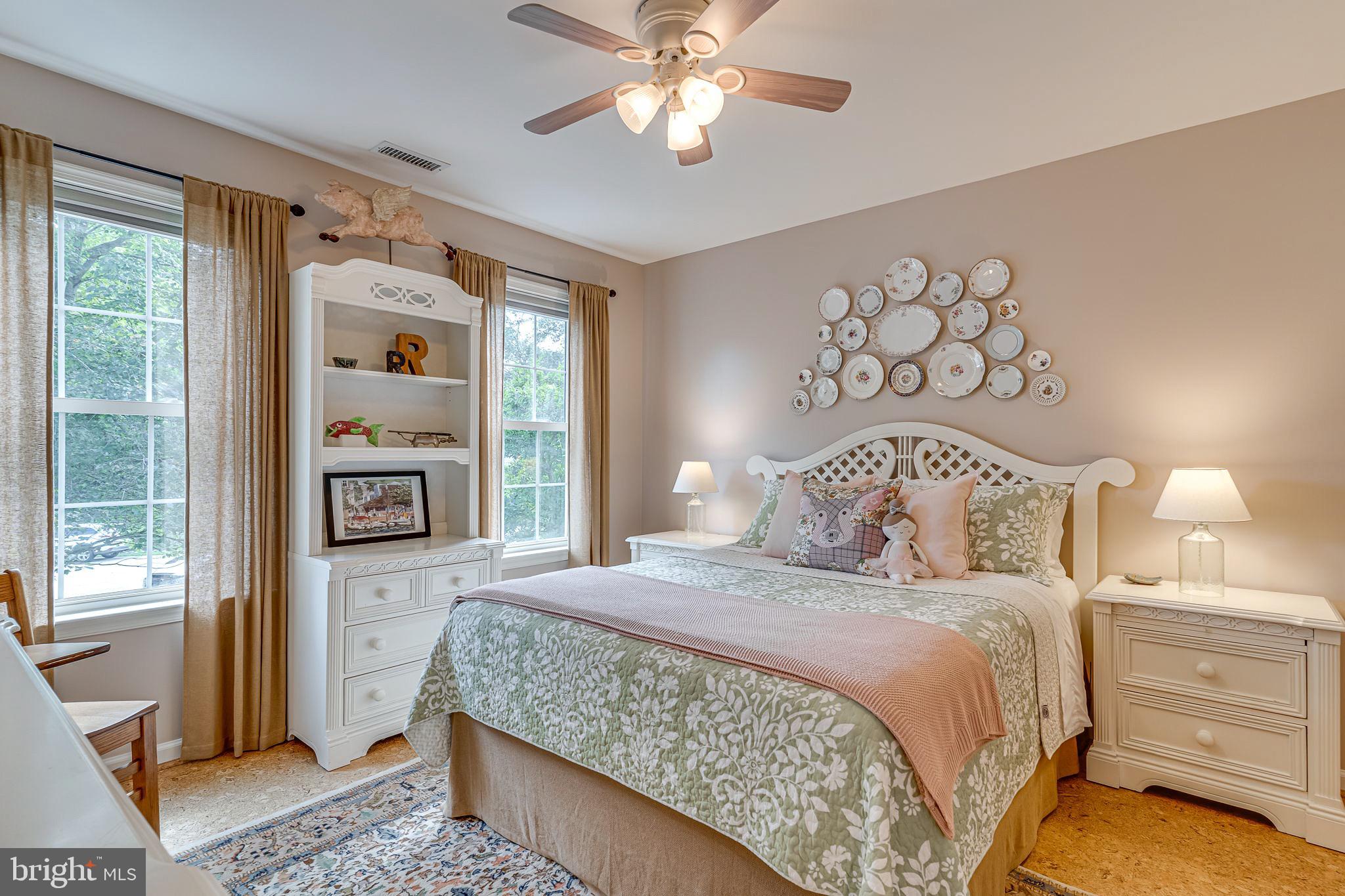 SUNDERLEIGH - Residential