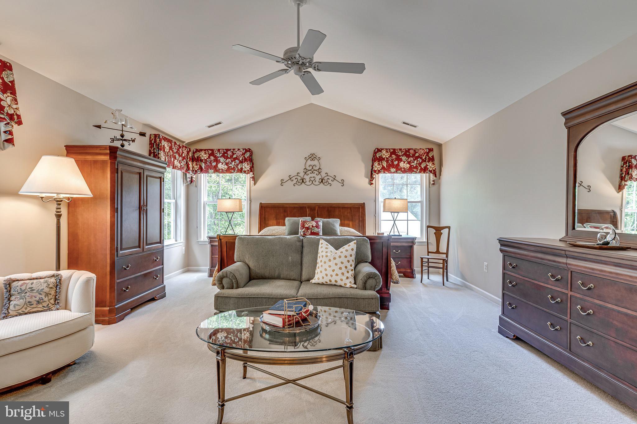 SUNDERLEIGH - Residential