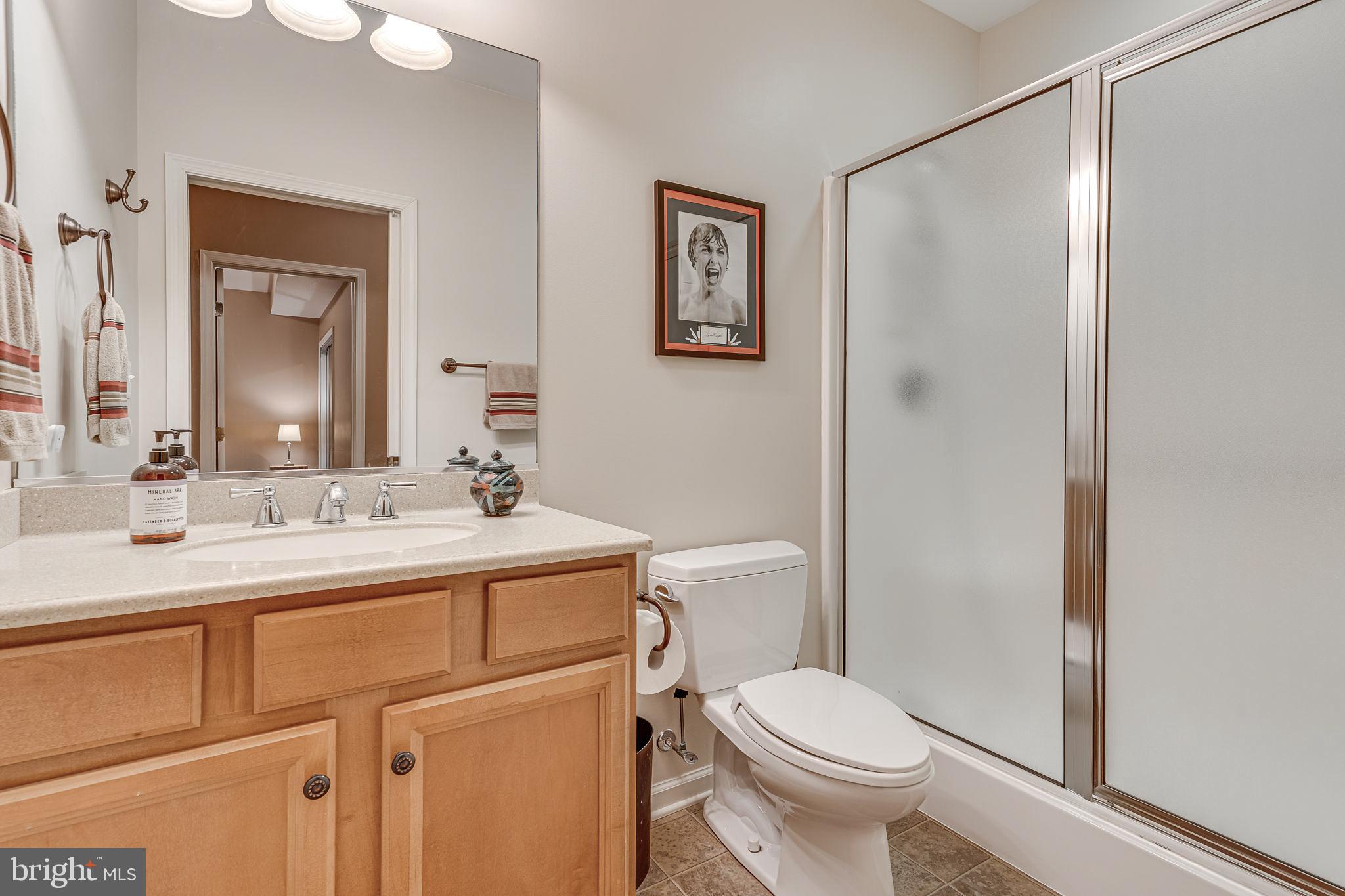 SUNDERLEIGH - Residential