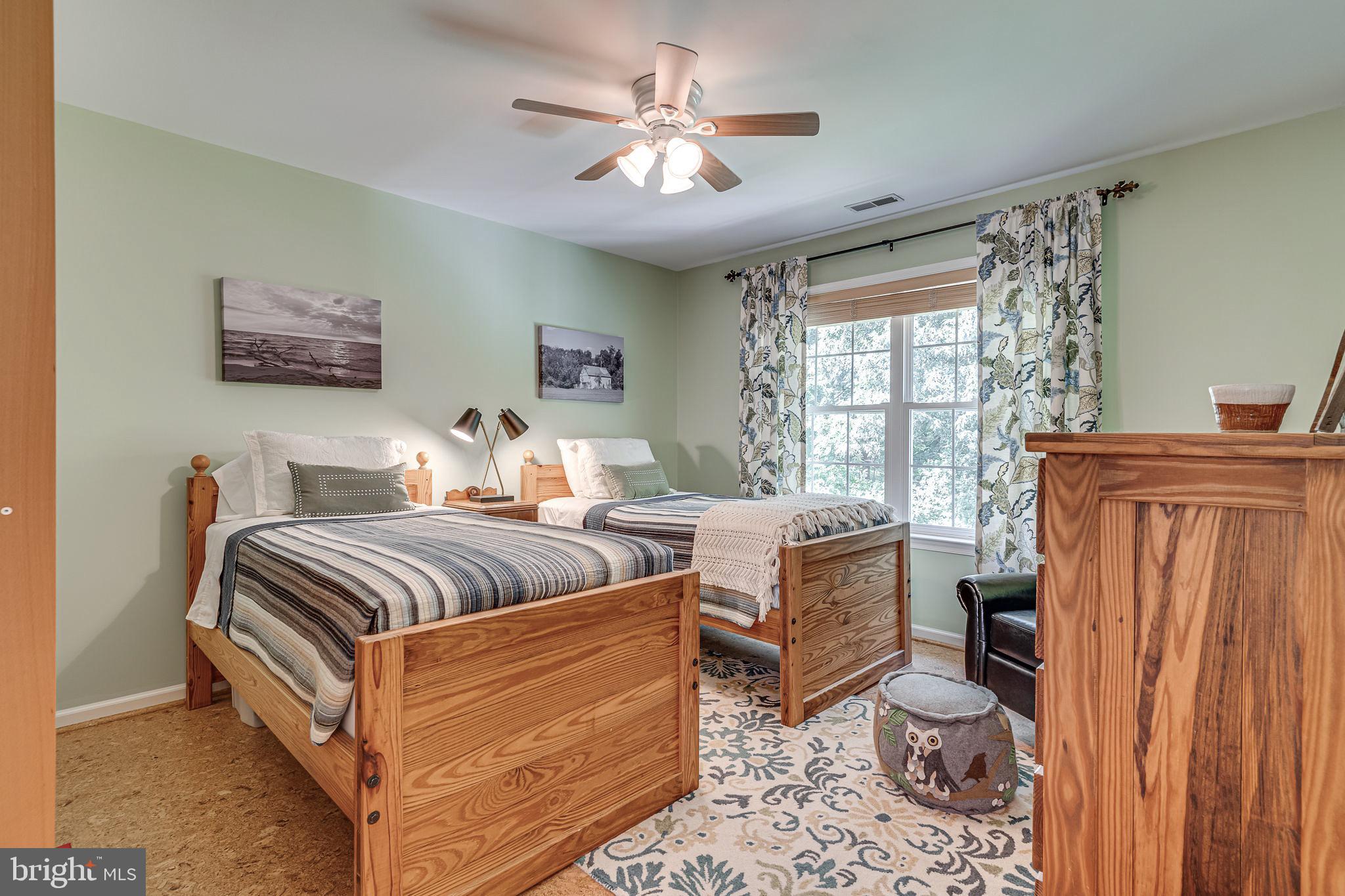 SUNDERLEIGH - Residential