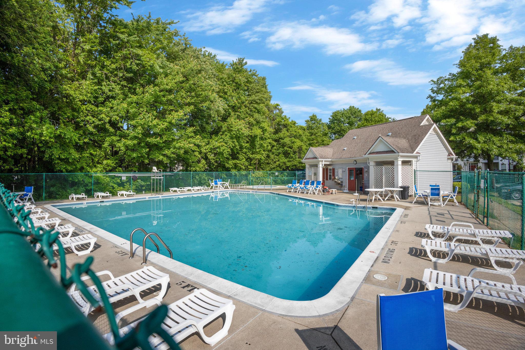 SOUTH MEADOWS - Residential