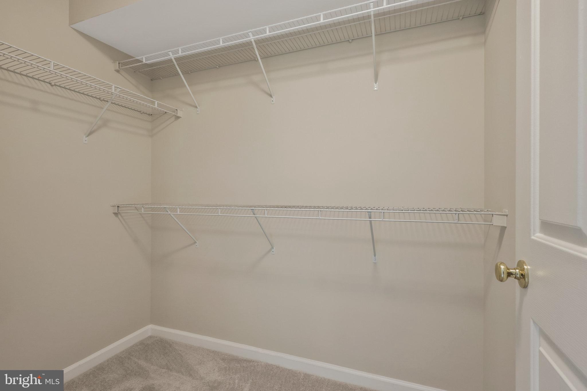 SOUTH MEADOWS - Residential