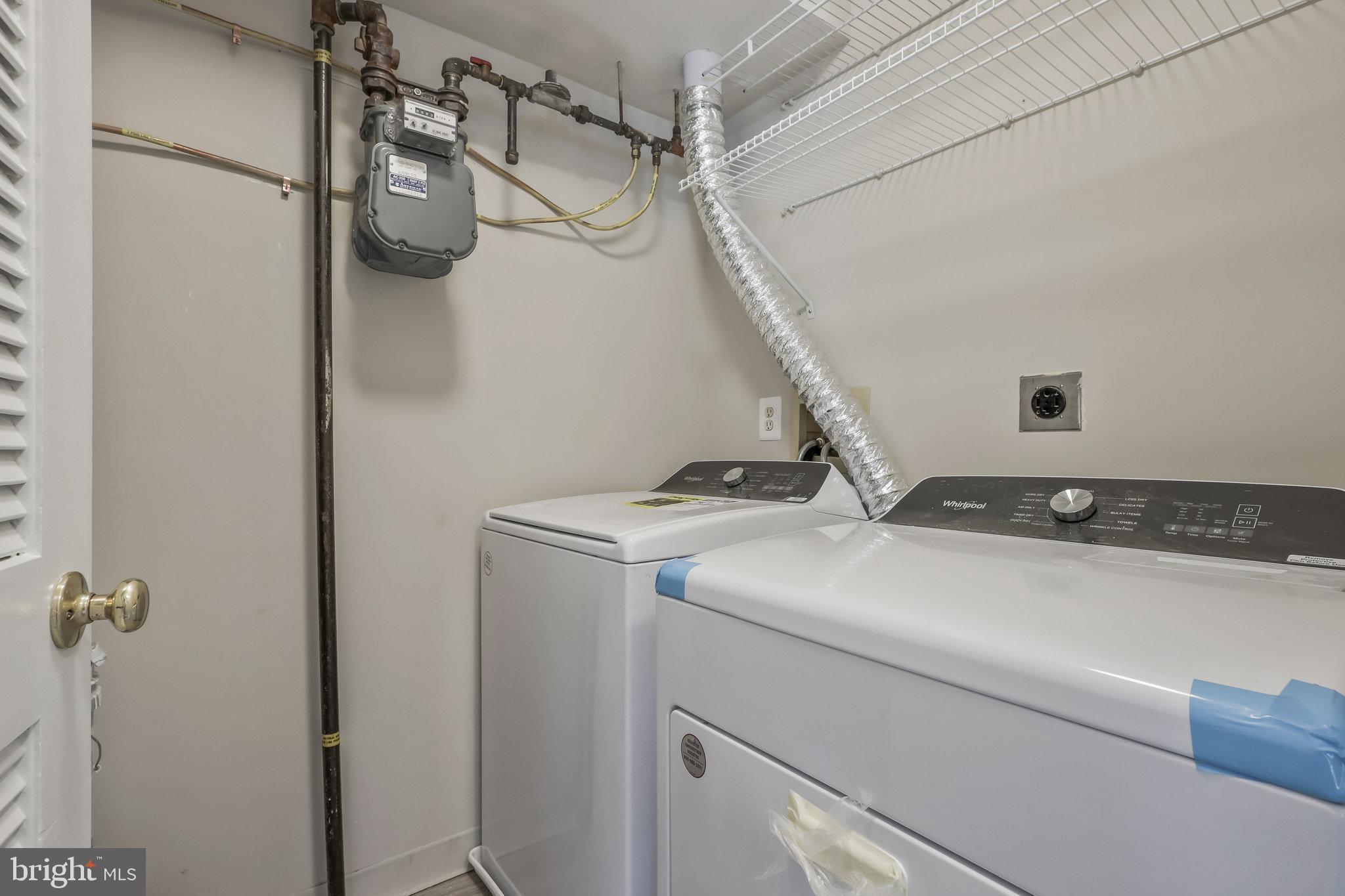 SOUTH MEADOWS - Residential