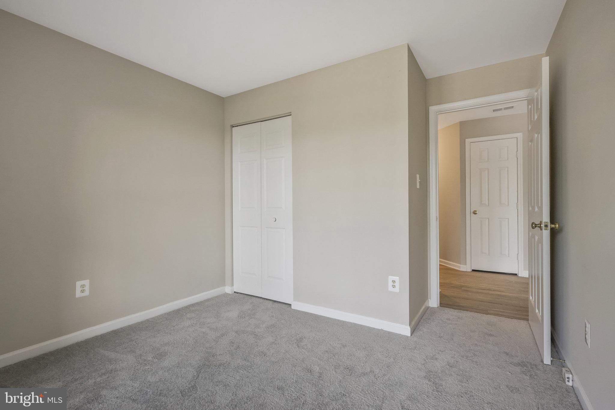 SOUTH MEADOWS - Residential