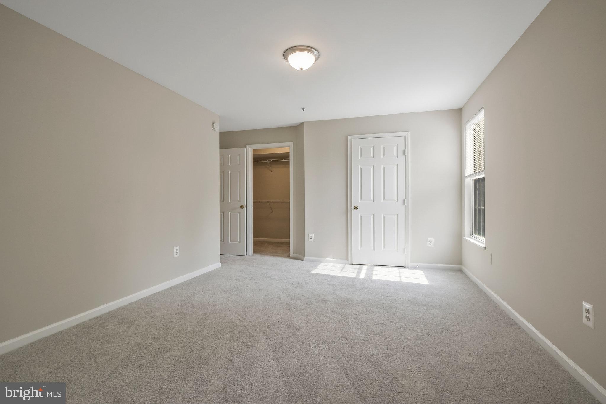 SOUTH MEADOWS - Residential