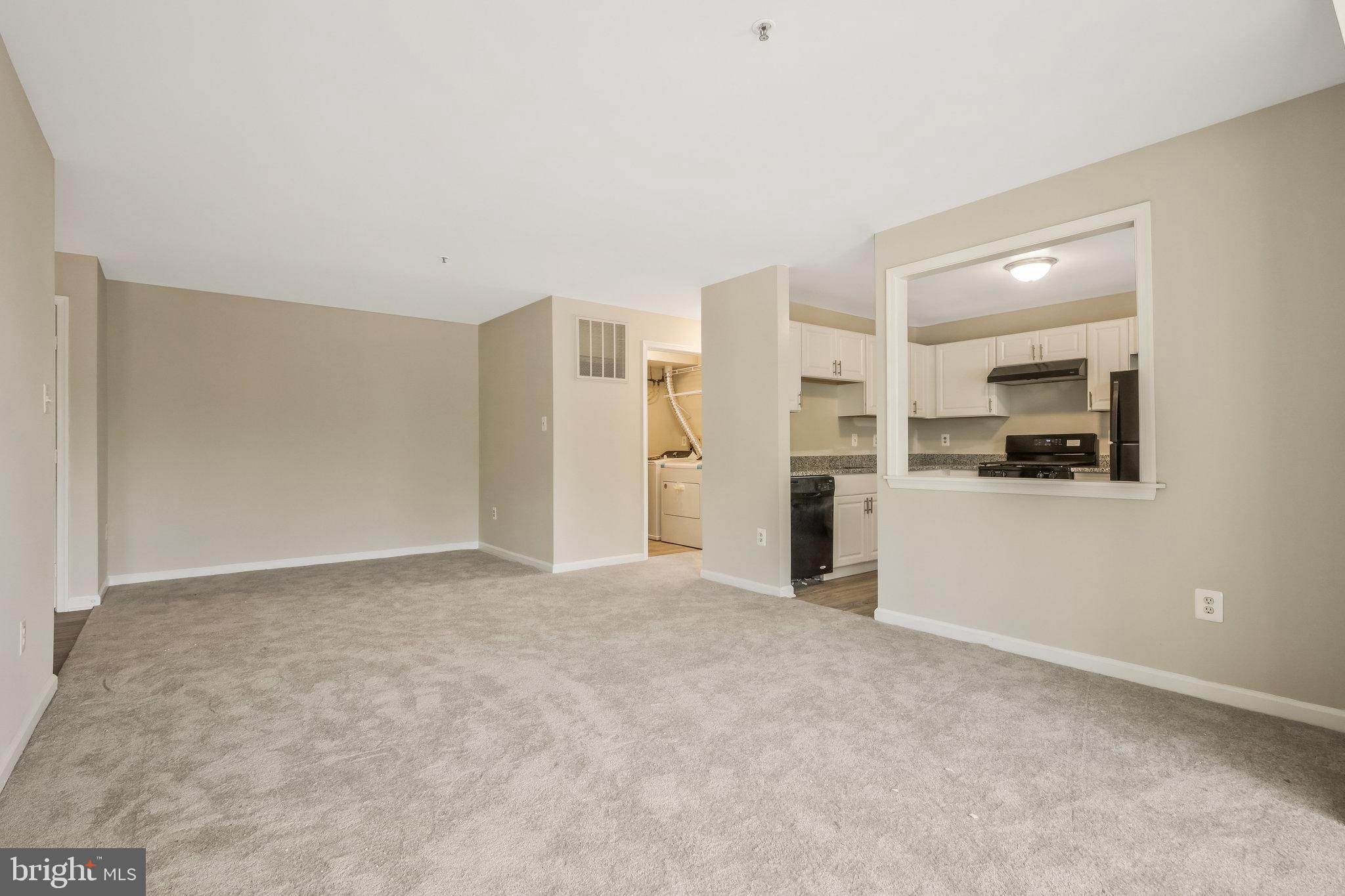 SOUTH MEADOWS - Residential