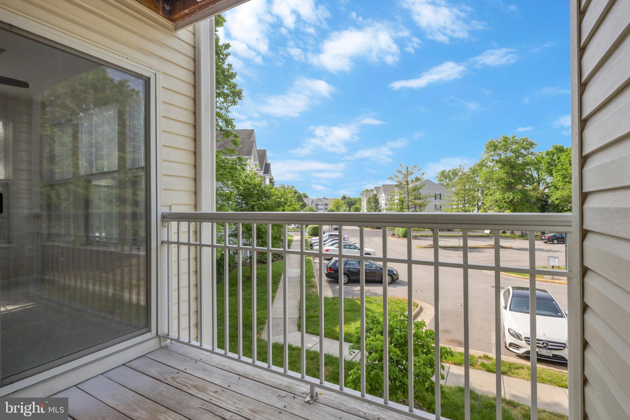 SOUTH MEADOWS - Residential