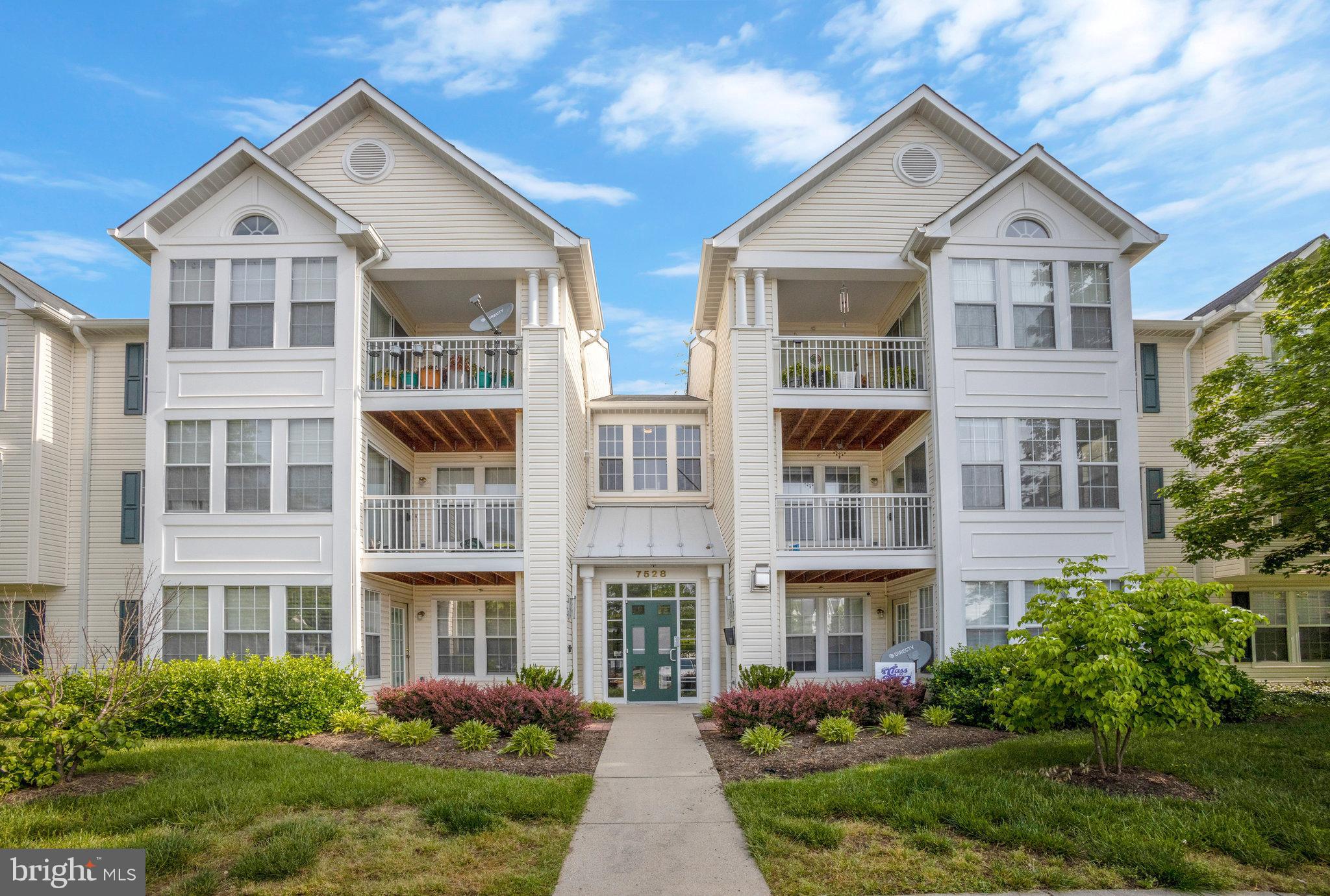 SOUTH MEADOWS - Residential