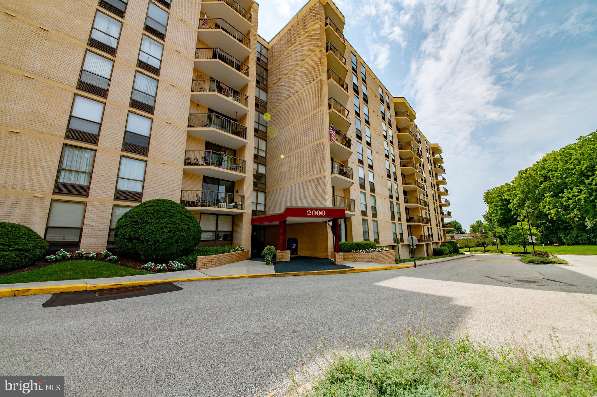 666 W GERMANTOWN PIKE 2801