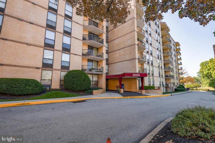 666 W GERMANTOWN PIKE 2801