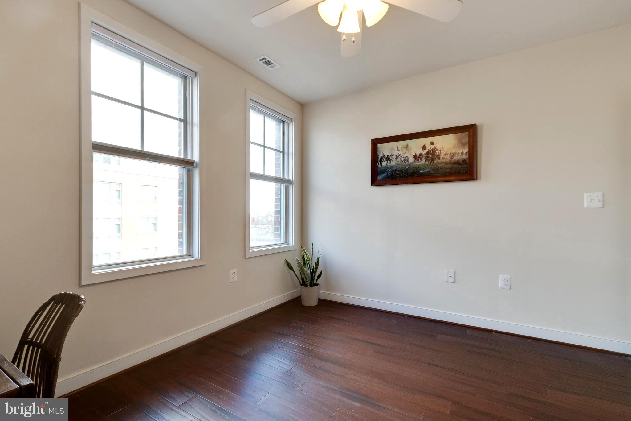 PRESTON - Residential