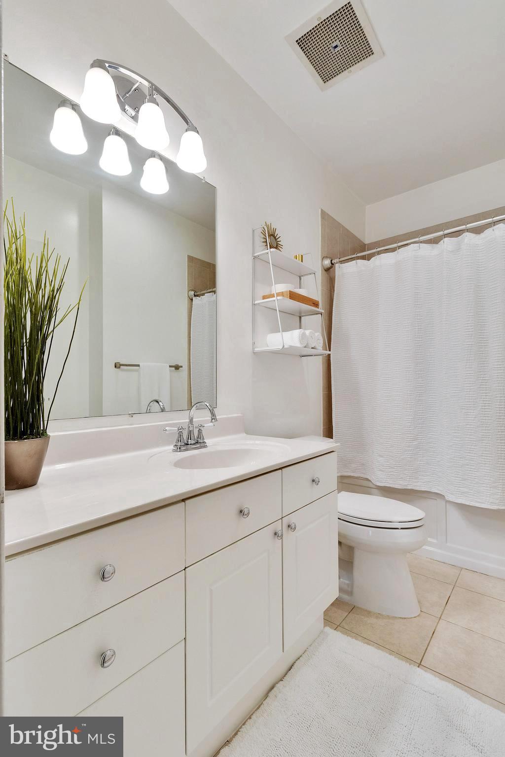 PRESTON - Residential