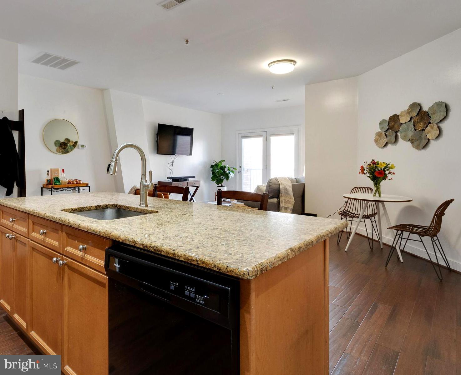 PRESTON - Residential