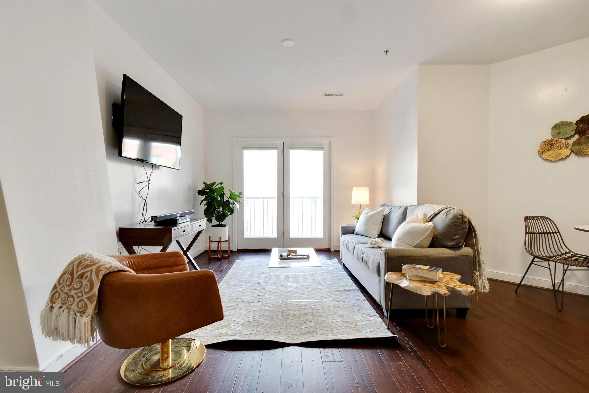 PRESTON - Residential