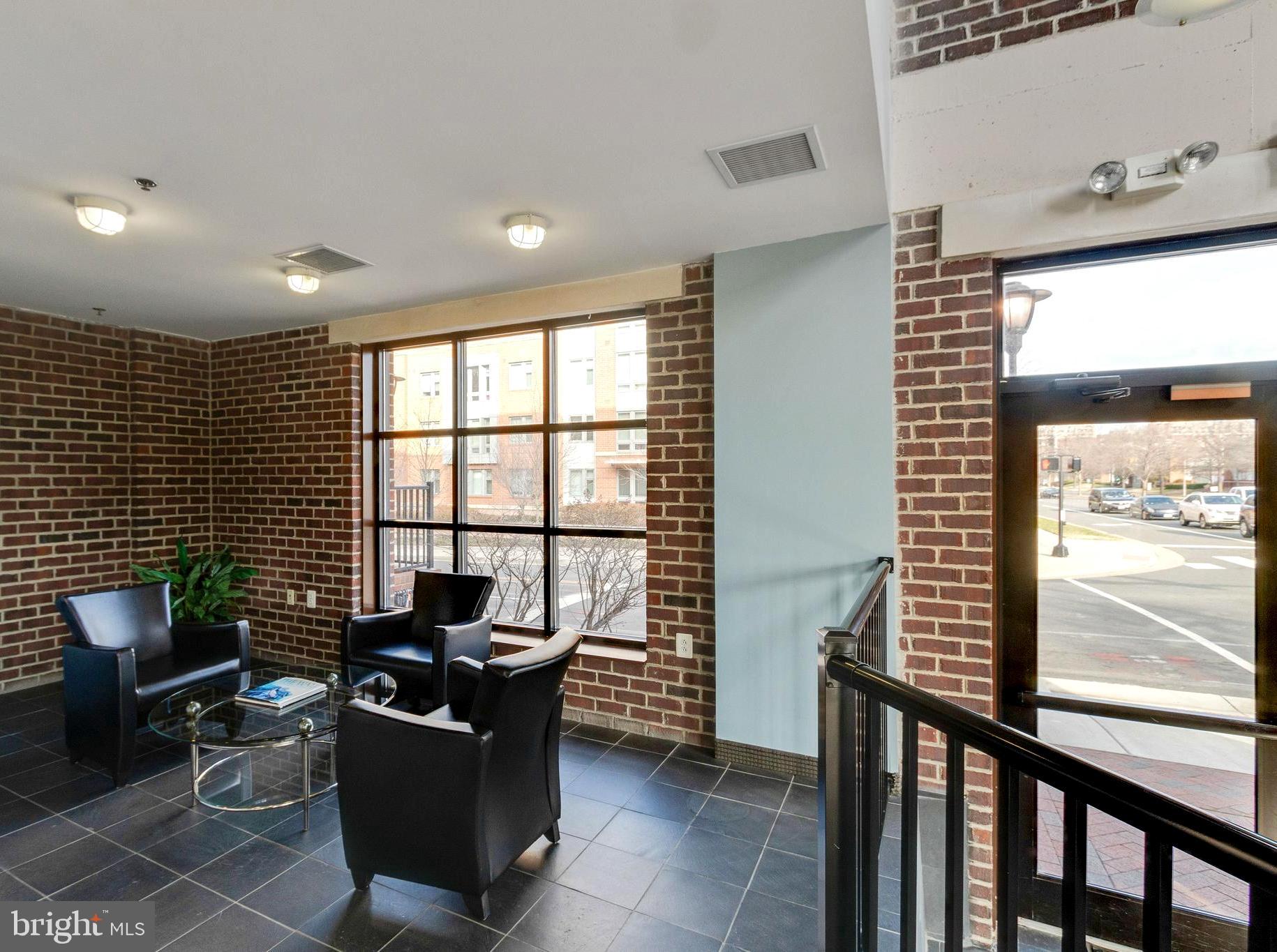 PRESTON - Residential