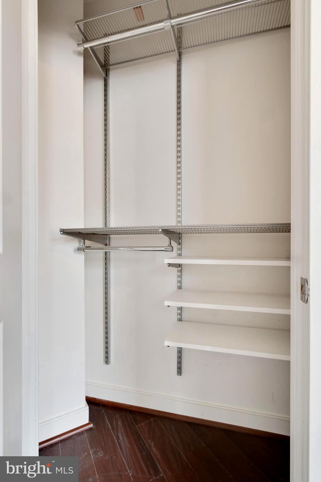 PRESTON - Residential