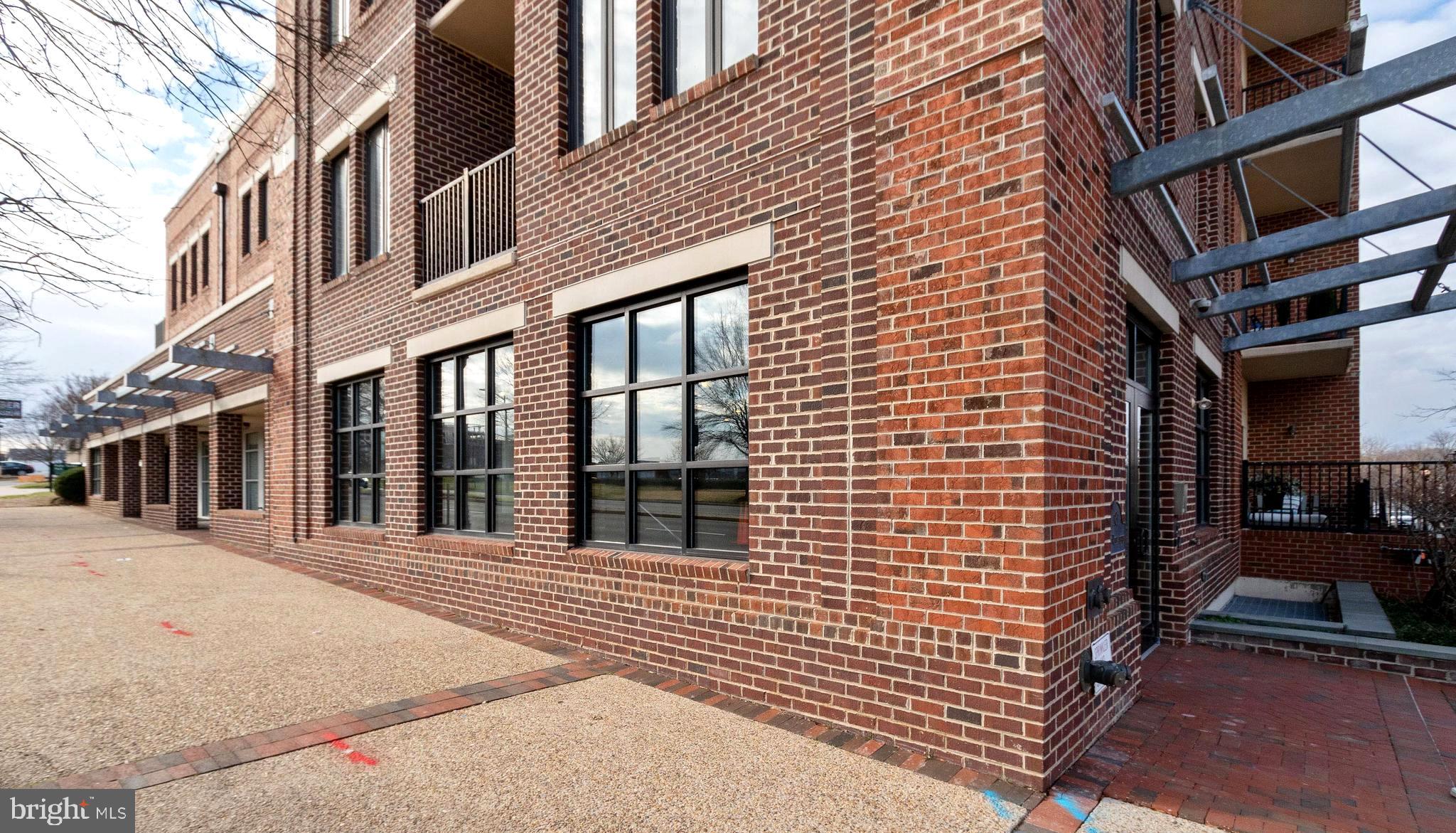 PRESTON - Residential