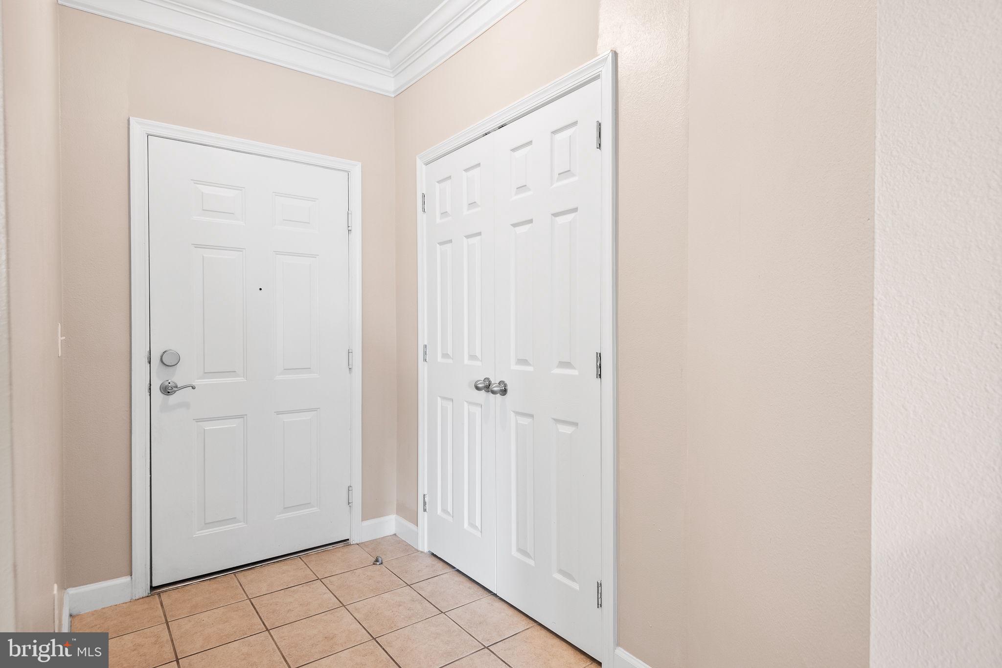 ROCKVILLE - Residential