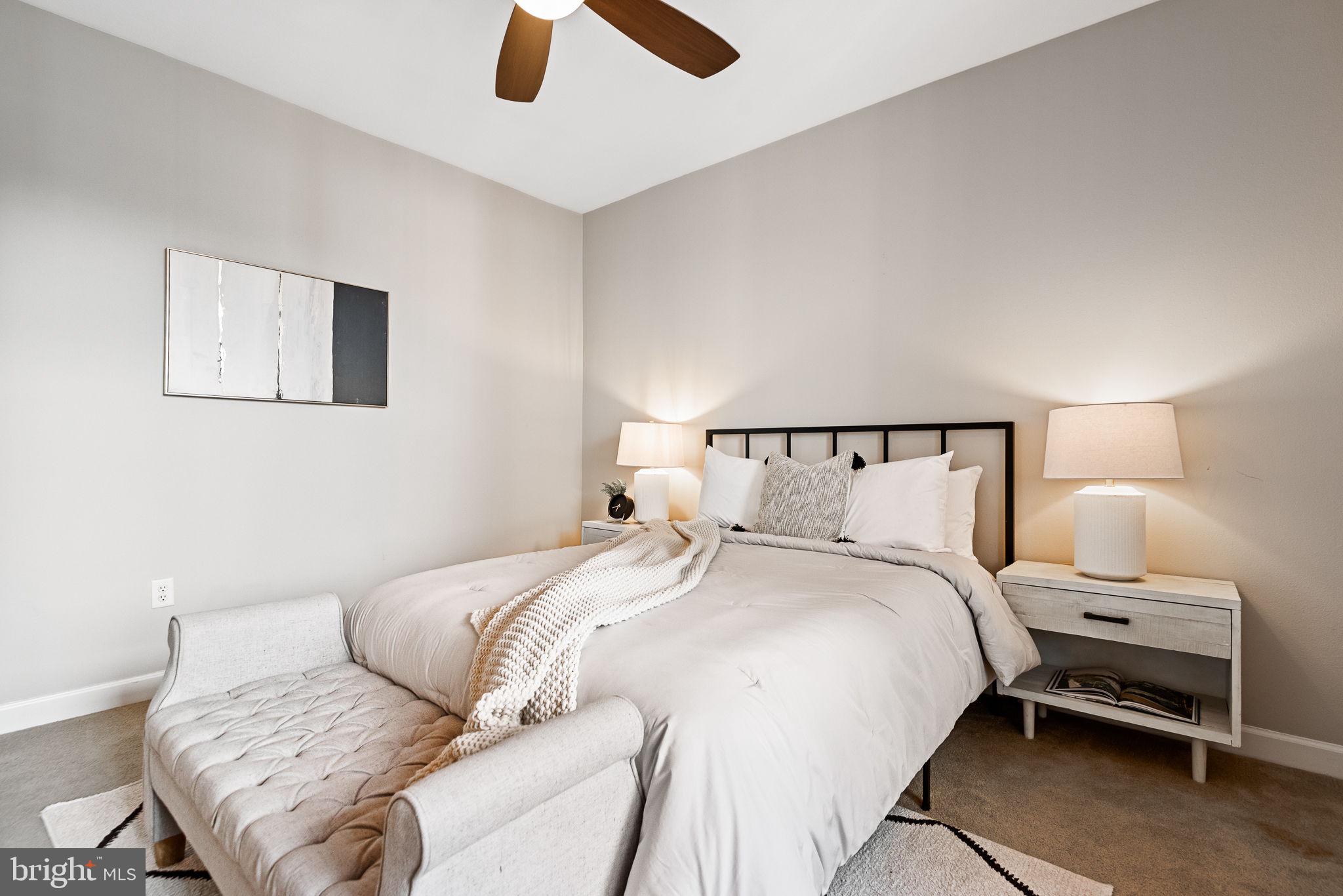 ROCKVILLE - Residential