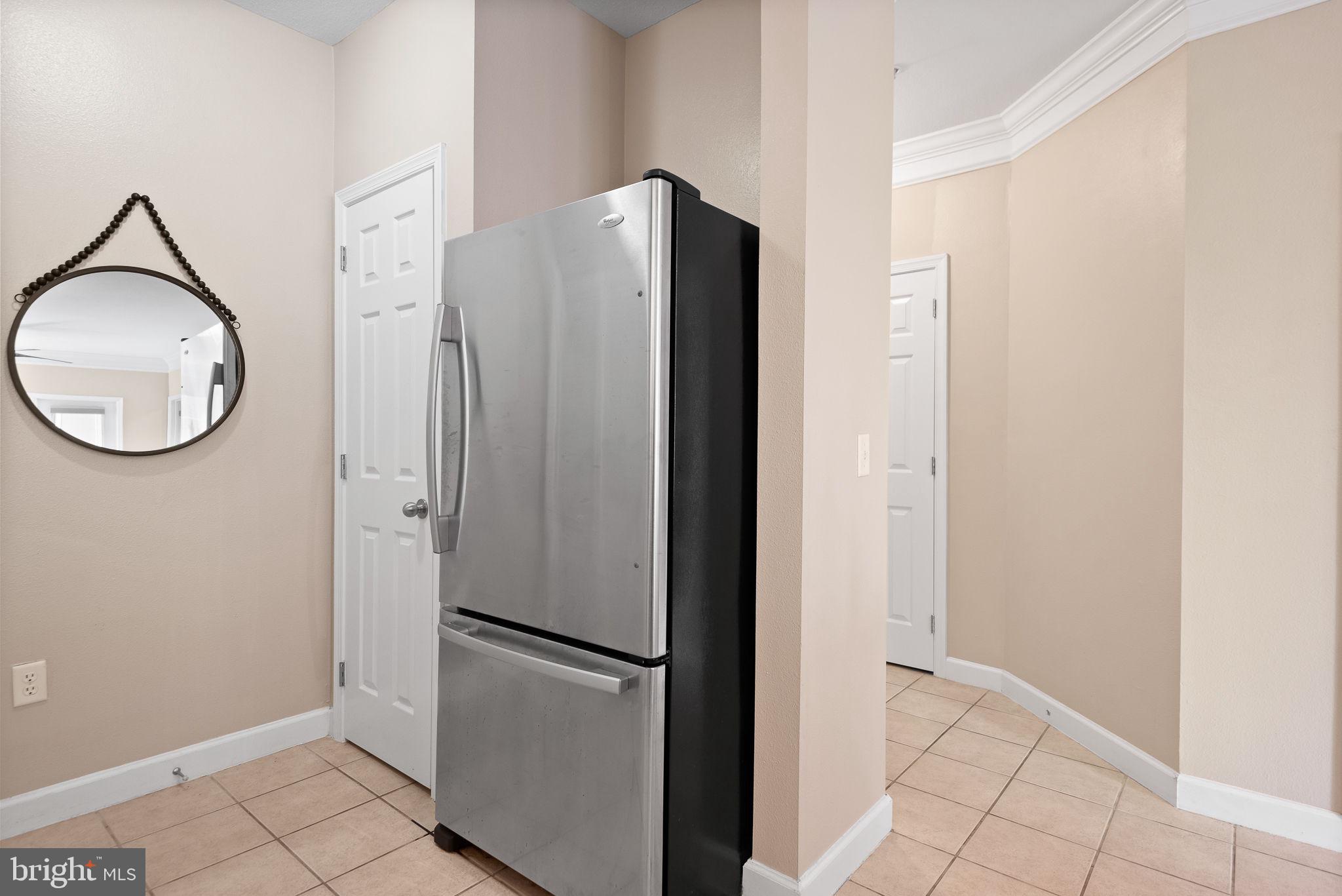 ROCKVILLE - Residential