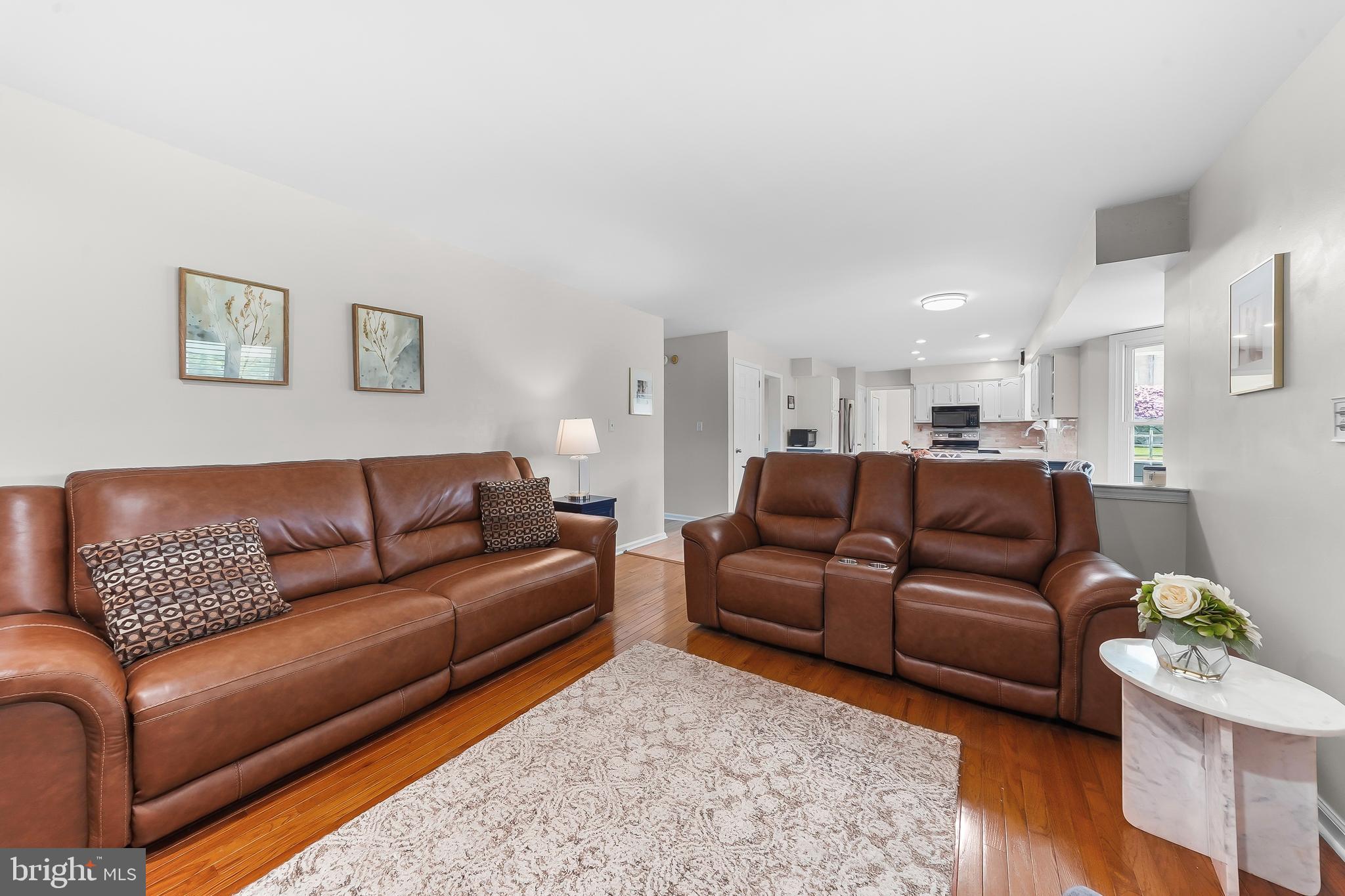 LAKEVIEW - Residential