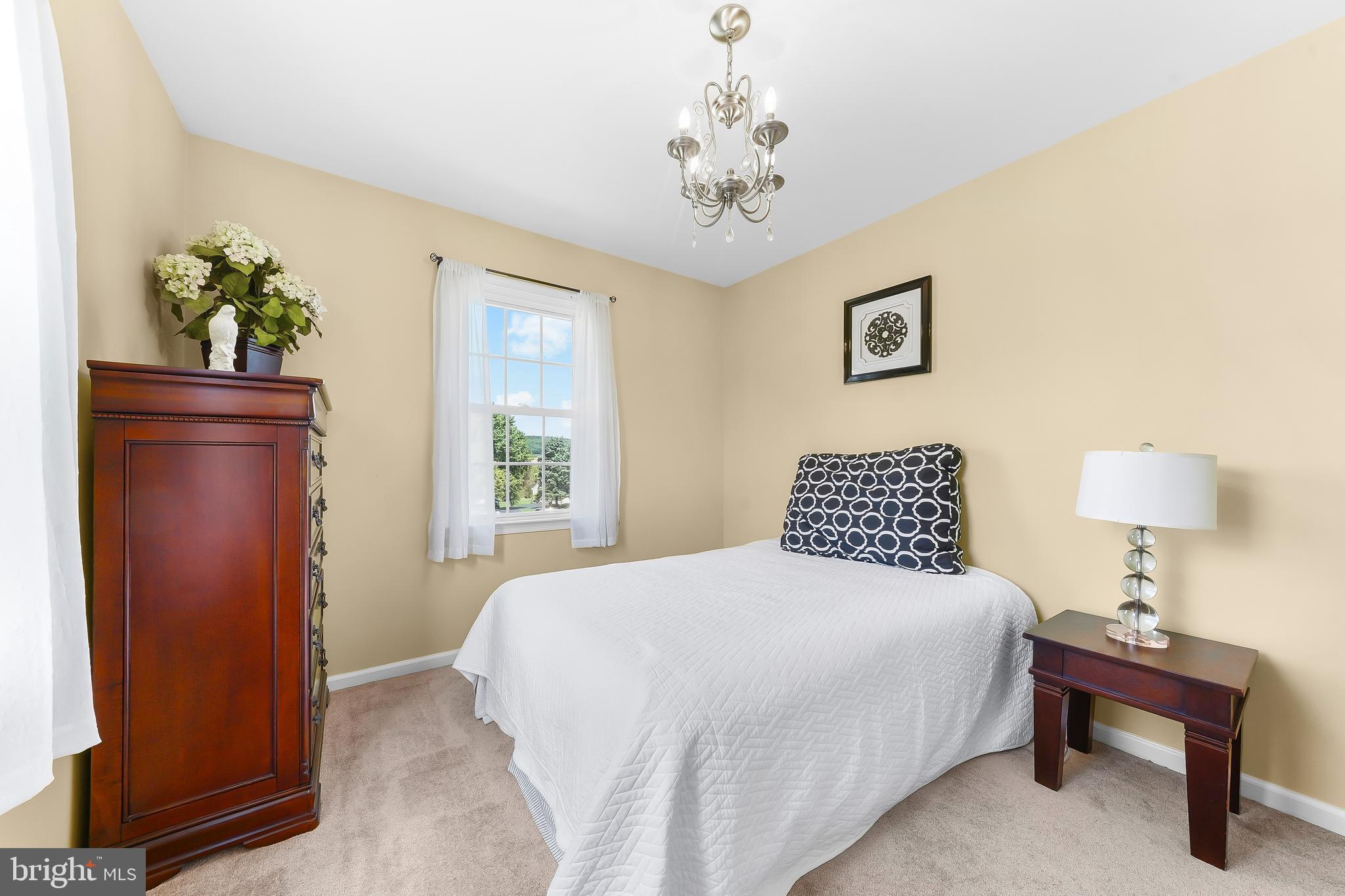 LAKEVIEW - Residential