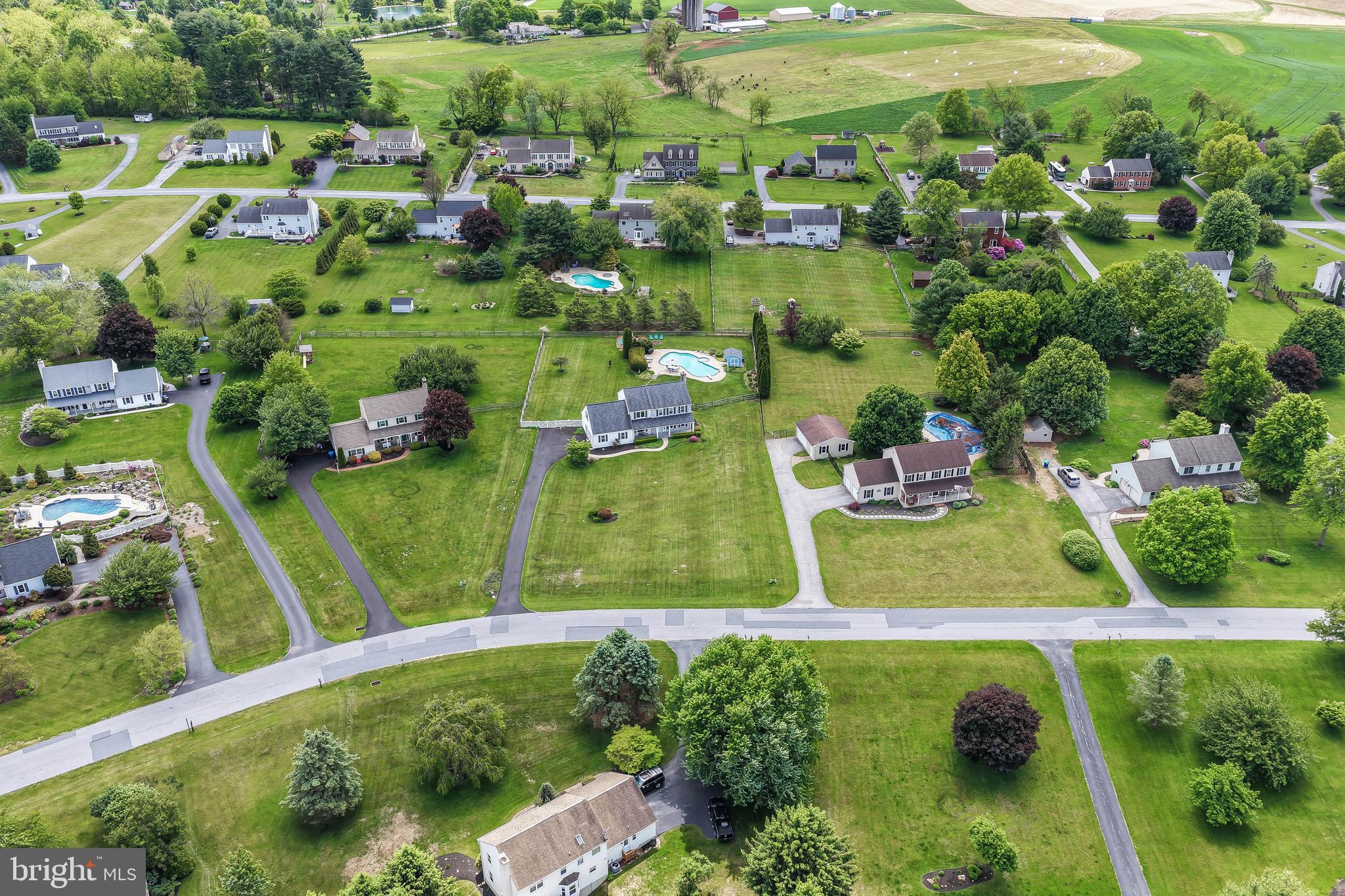 LAKEVIEW - Residential