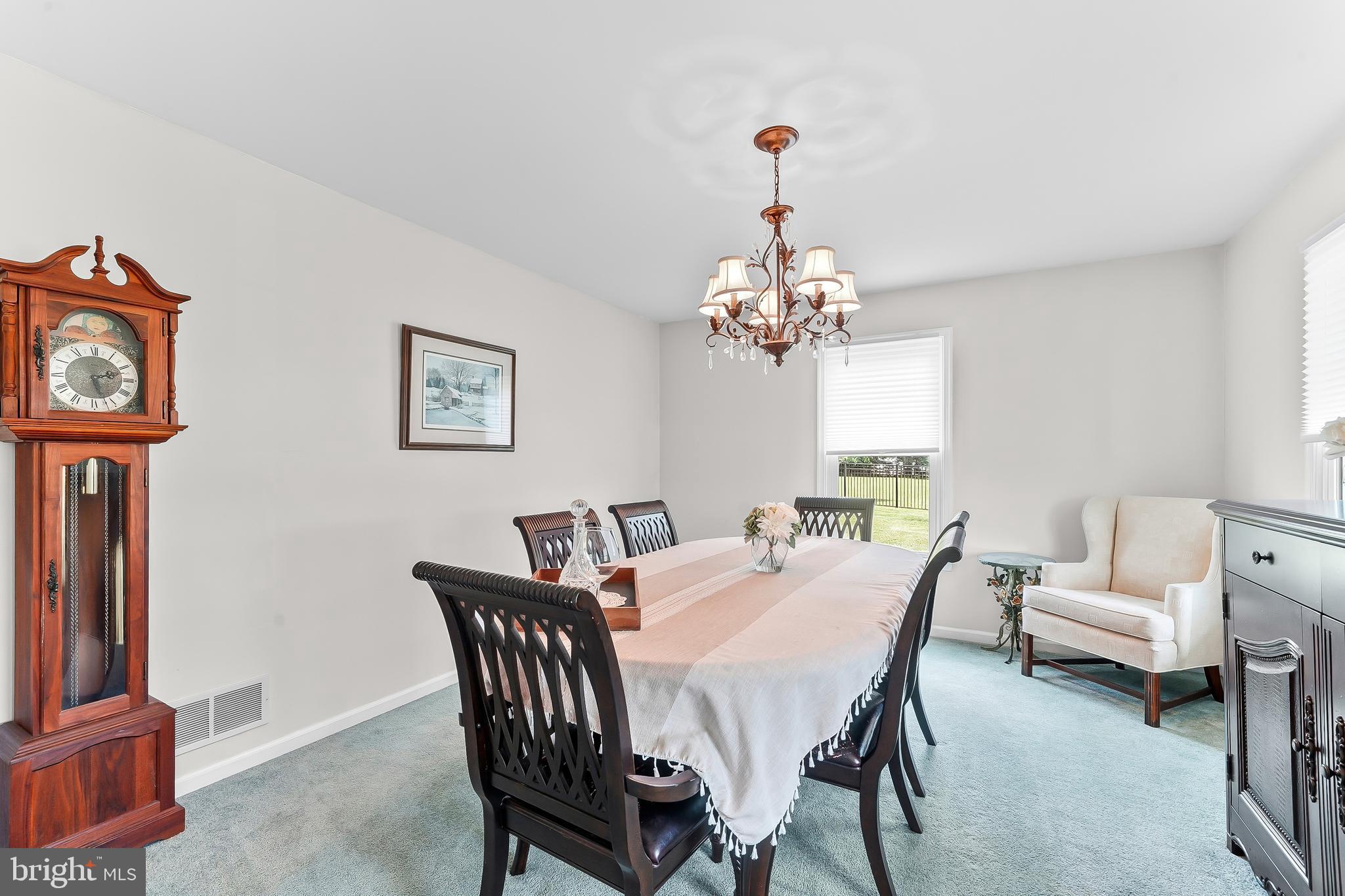 LAKEVIEW - Residential
