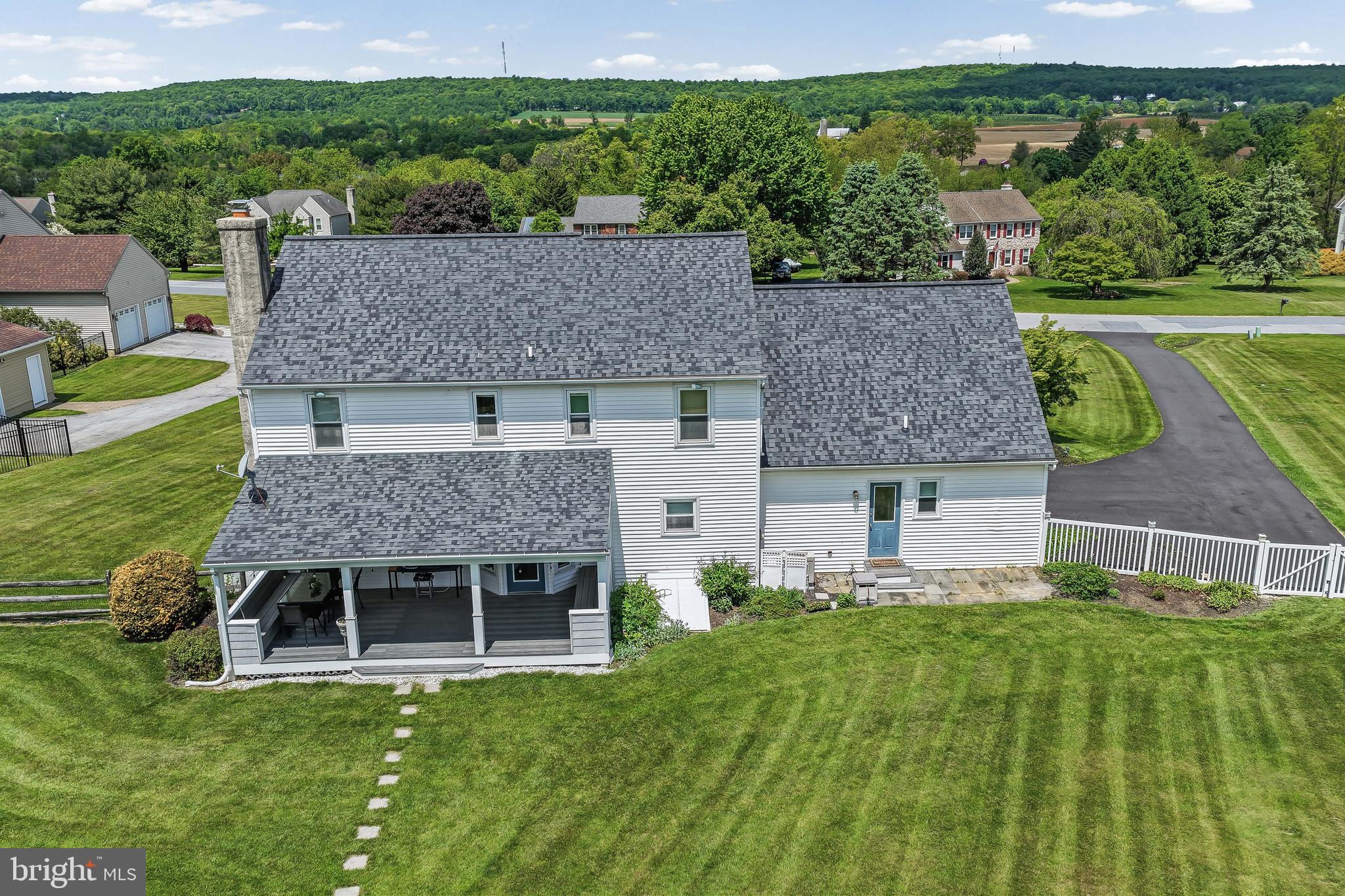 LAKEVIEW - Residential