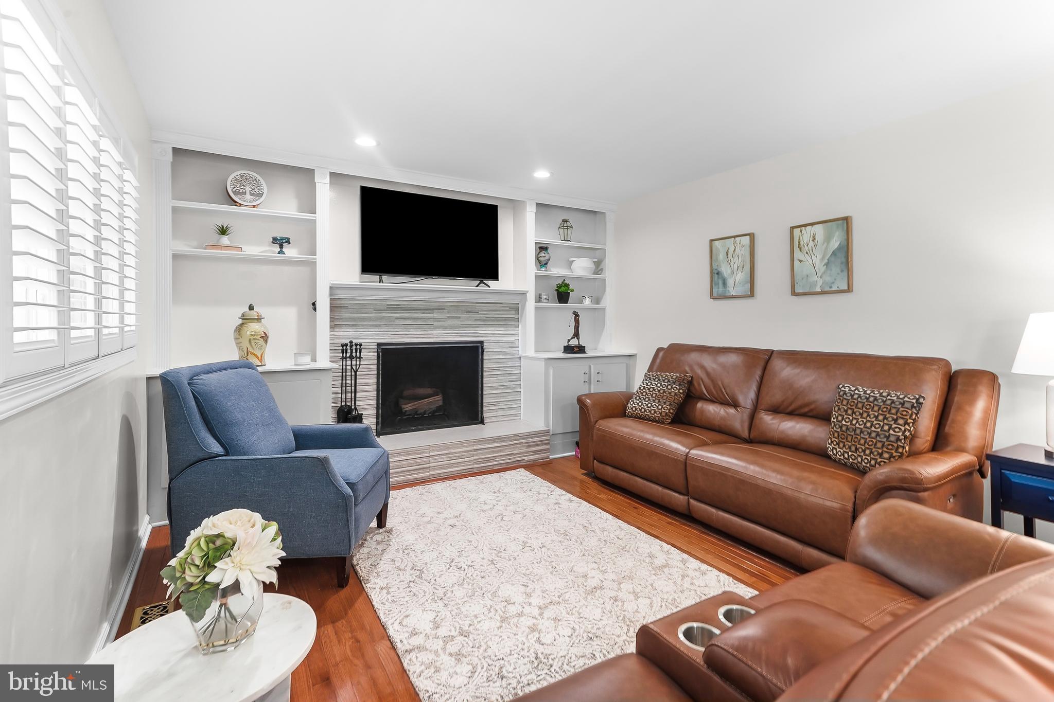 LAKEVIEW - Residential