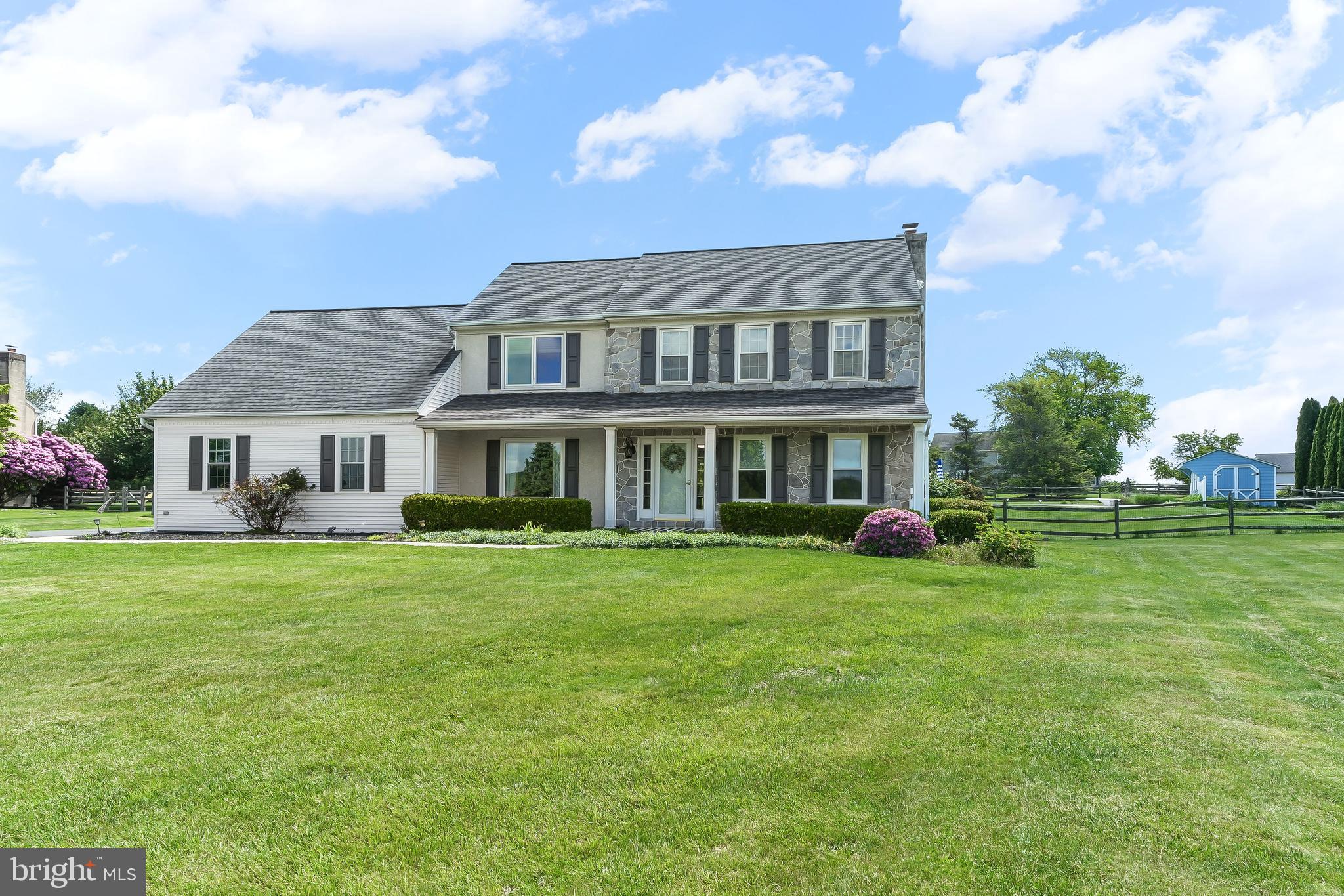 LAKEVIEW - Residential