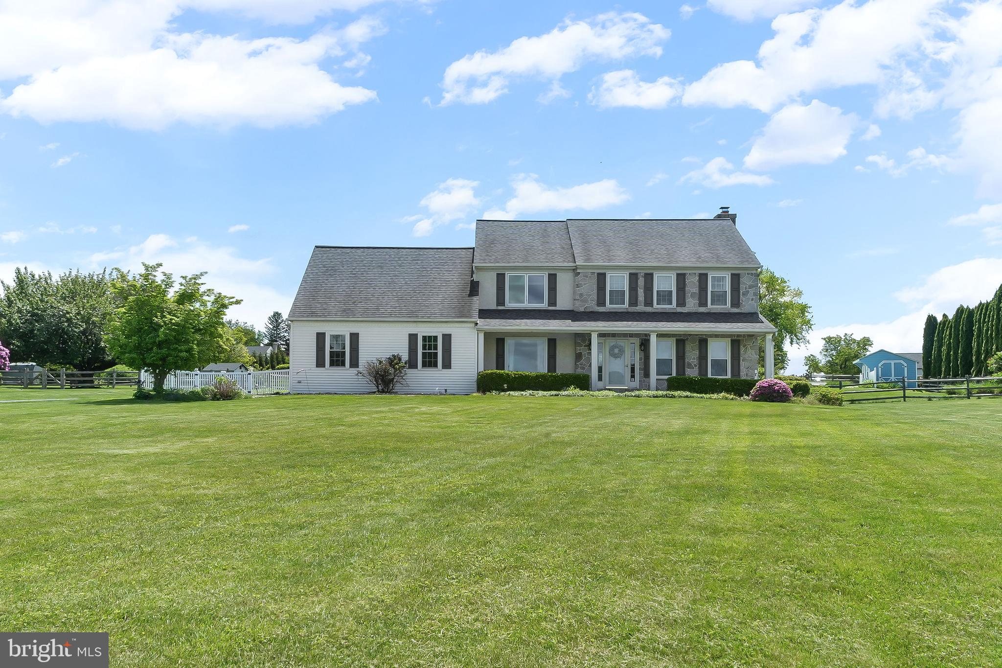 LAKEVIEW - Residential