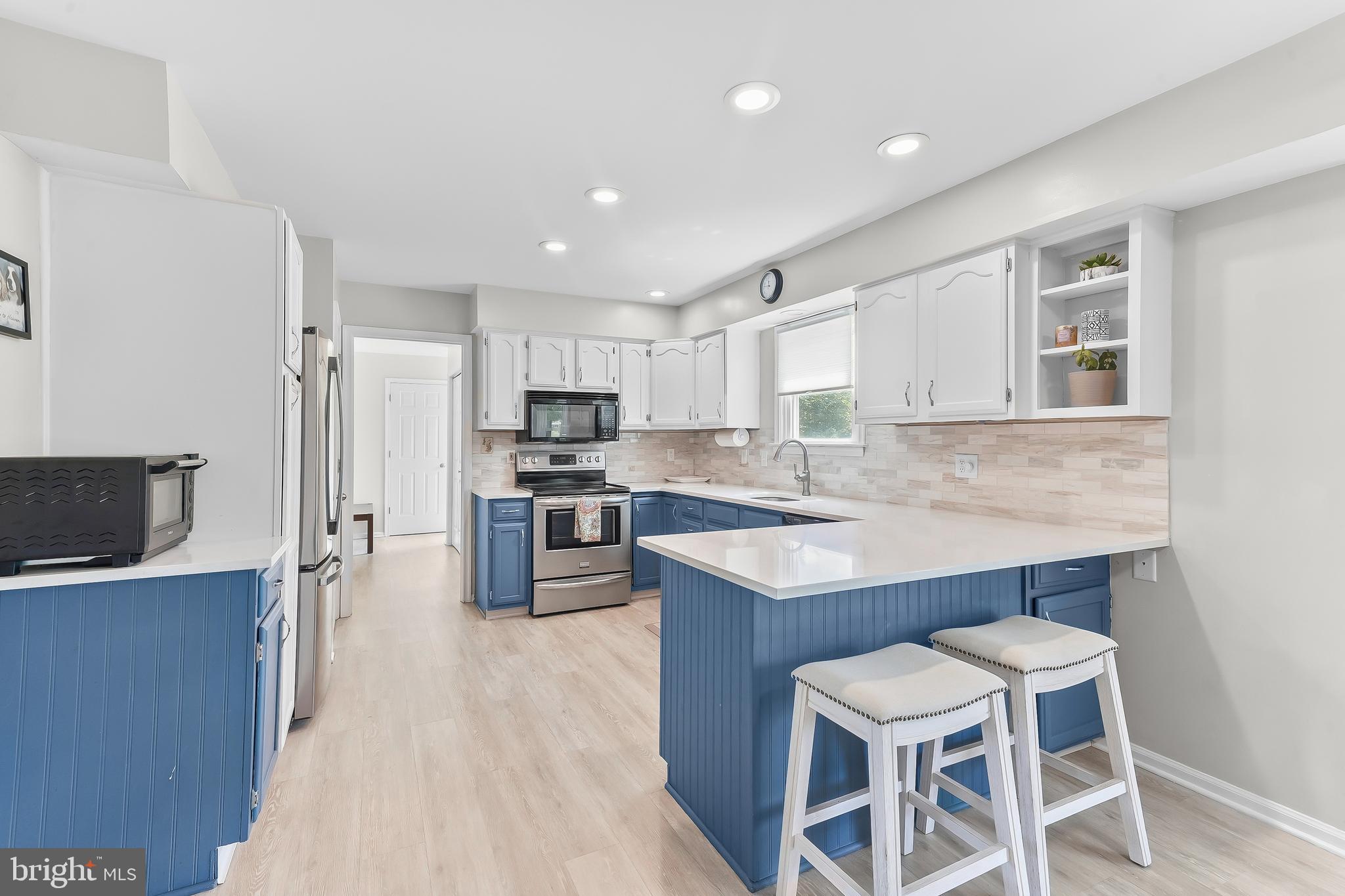 LAKEVIEW - Residential