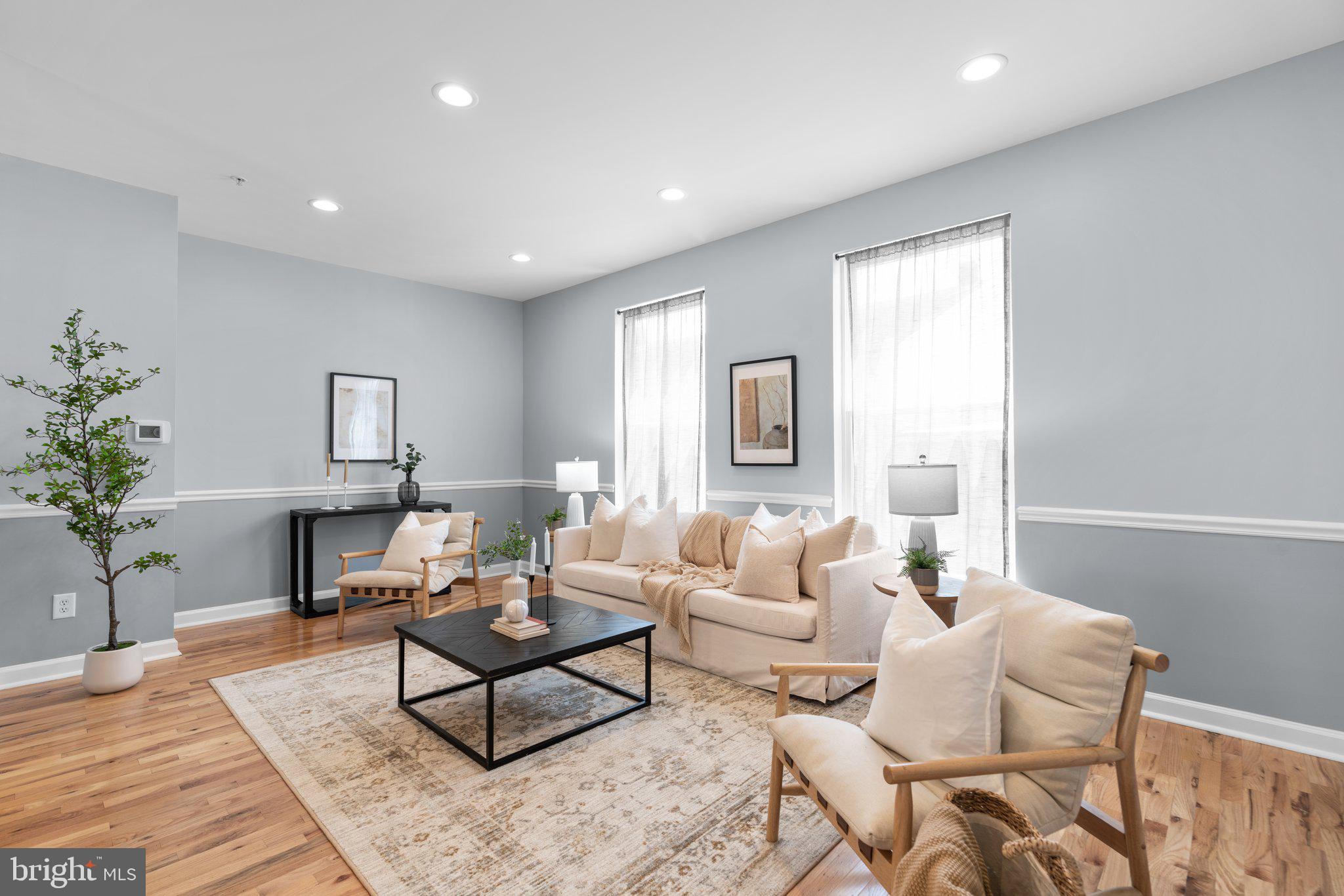 2333 CAMBRIDGE WALK