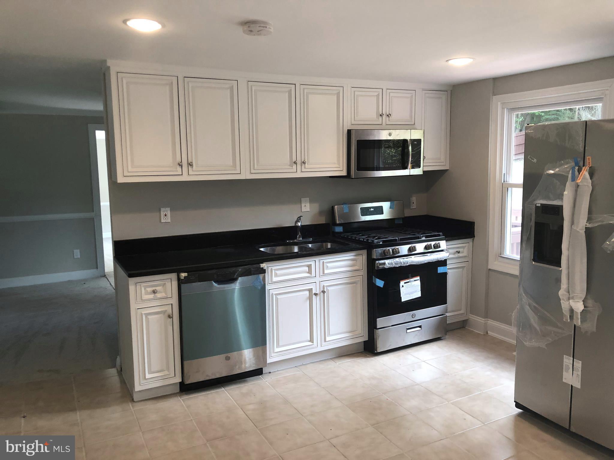 TANTALLON HILLS - Residential