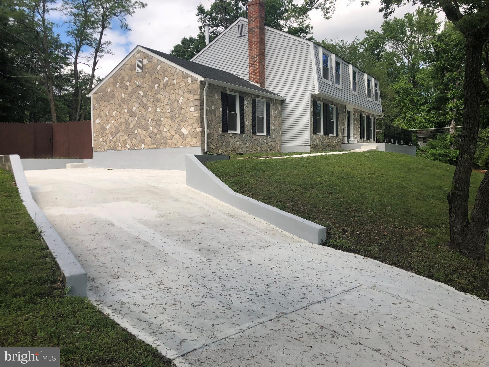 TANTALLON HILLS - Residential