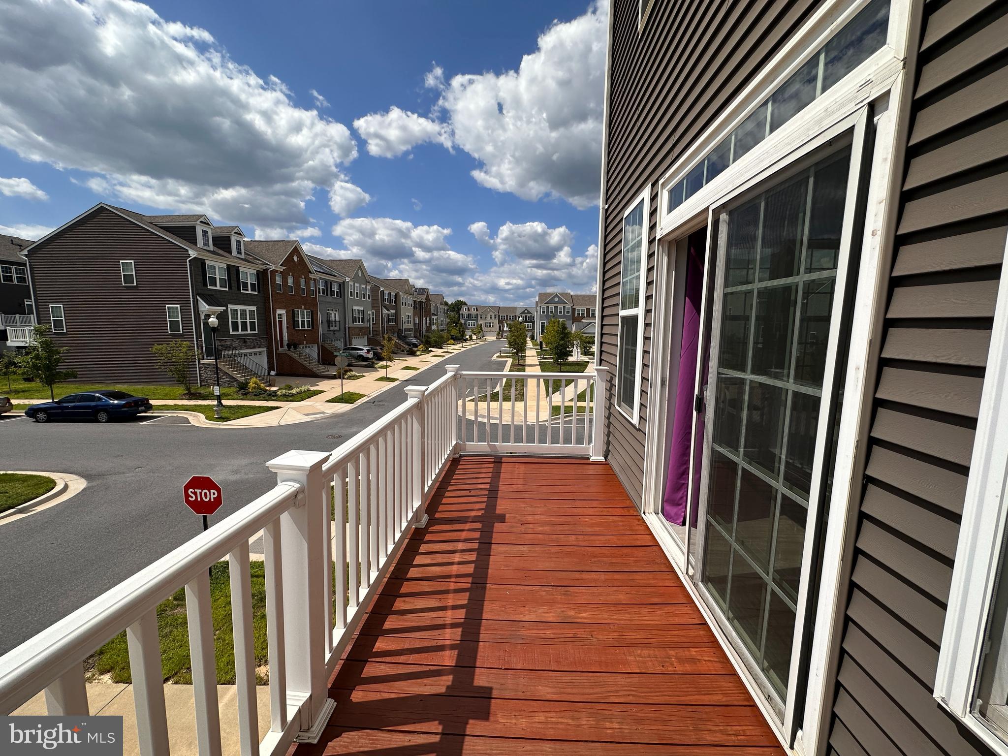 METRO POINTE - Residential Lease