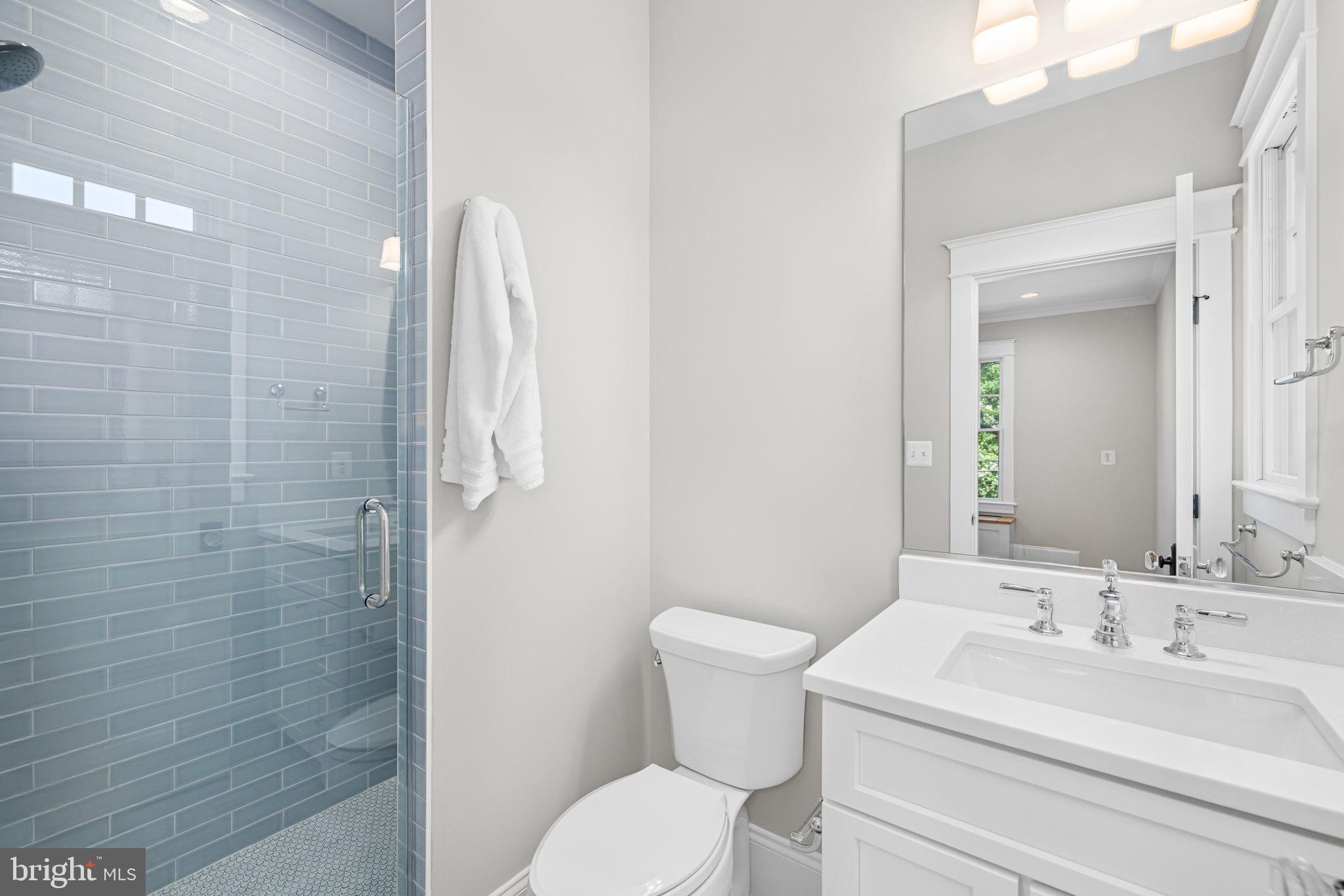 WILLIAMSBURG VILLAGE - Residential