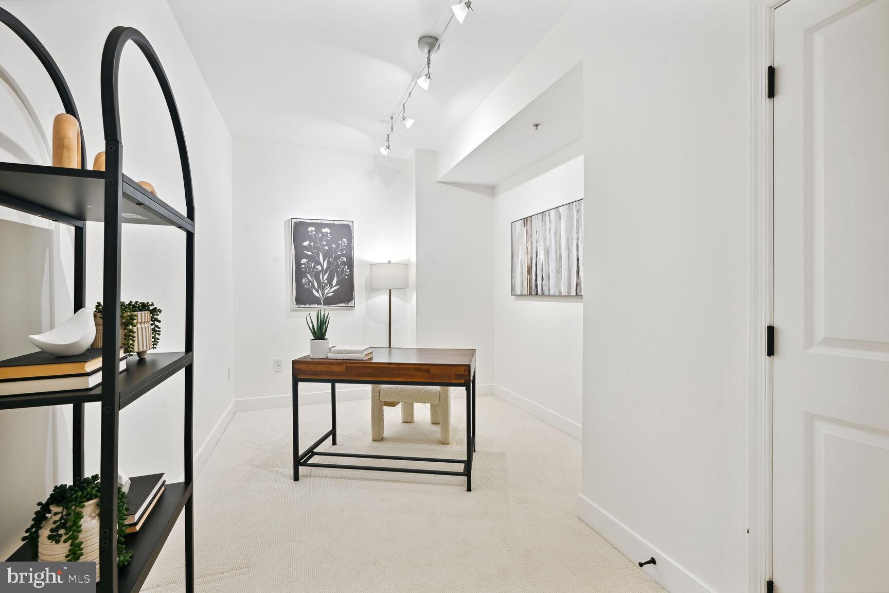 LIONSGATE - Residential