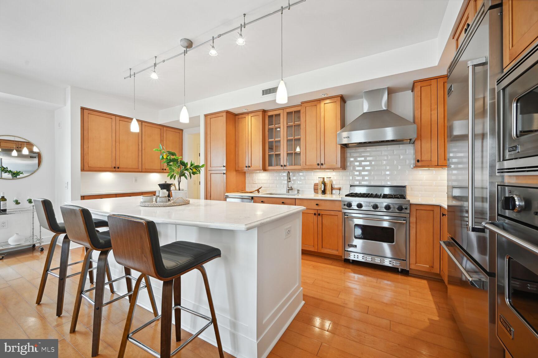 LIONSGATE - Residential