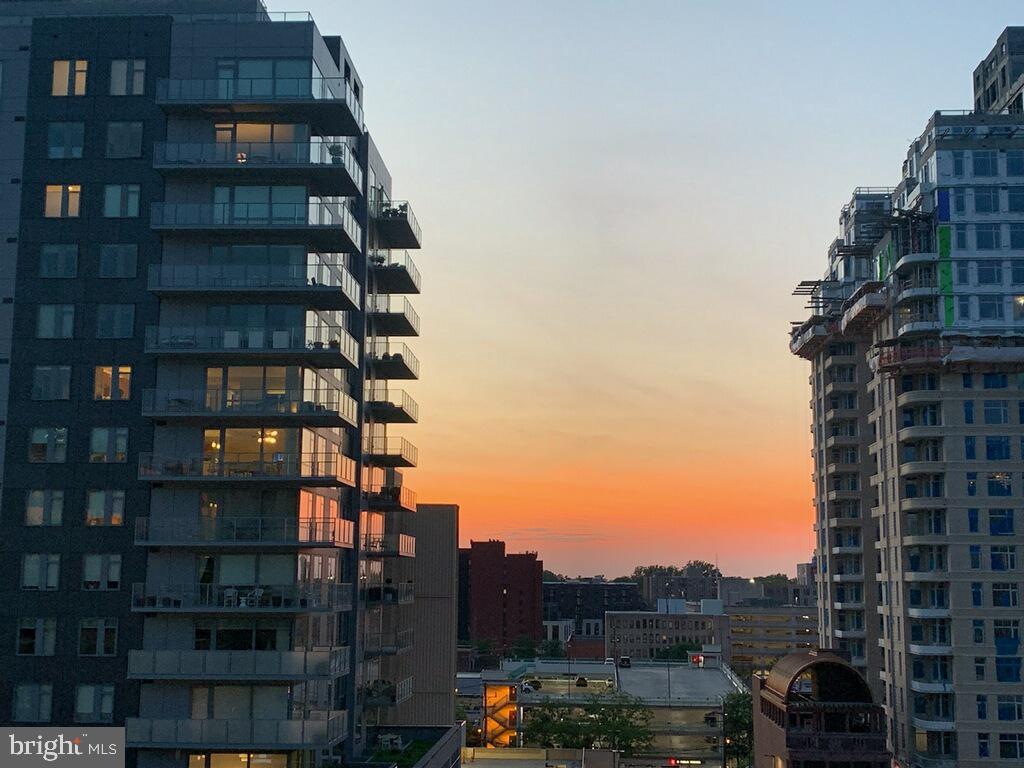 LIONSGATE - Residential