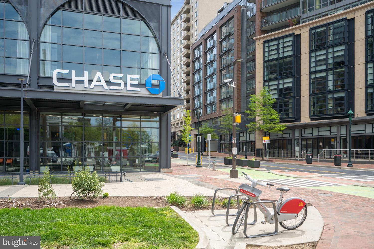 LIONSGATE - Residential