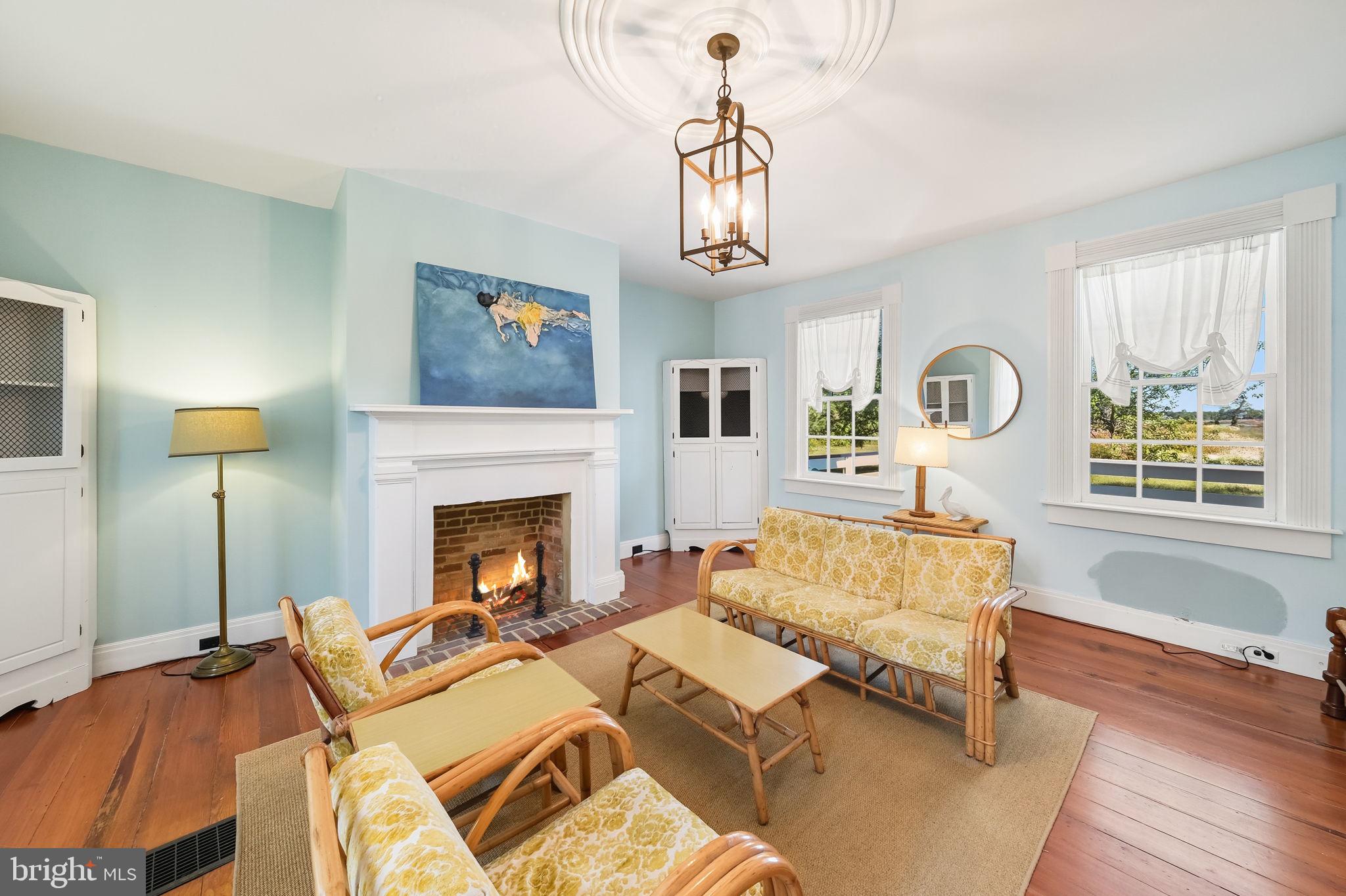 ROCK HALL - Residential