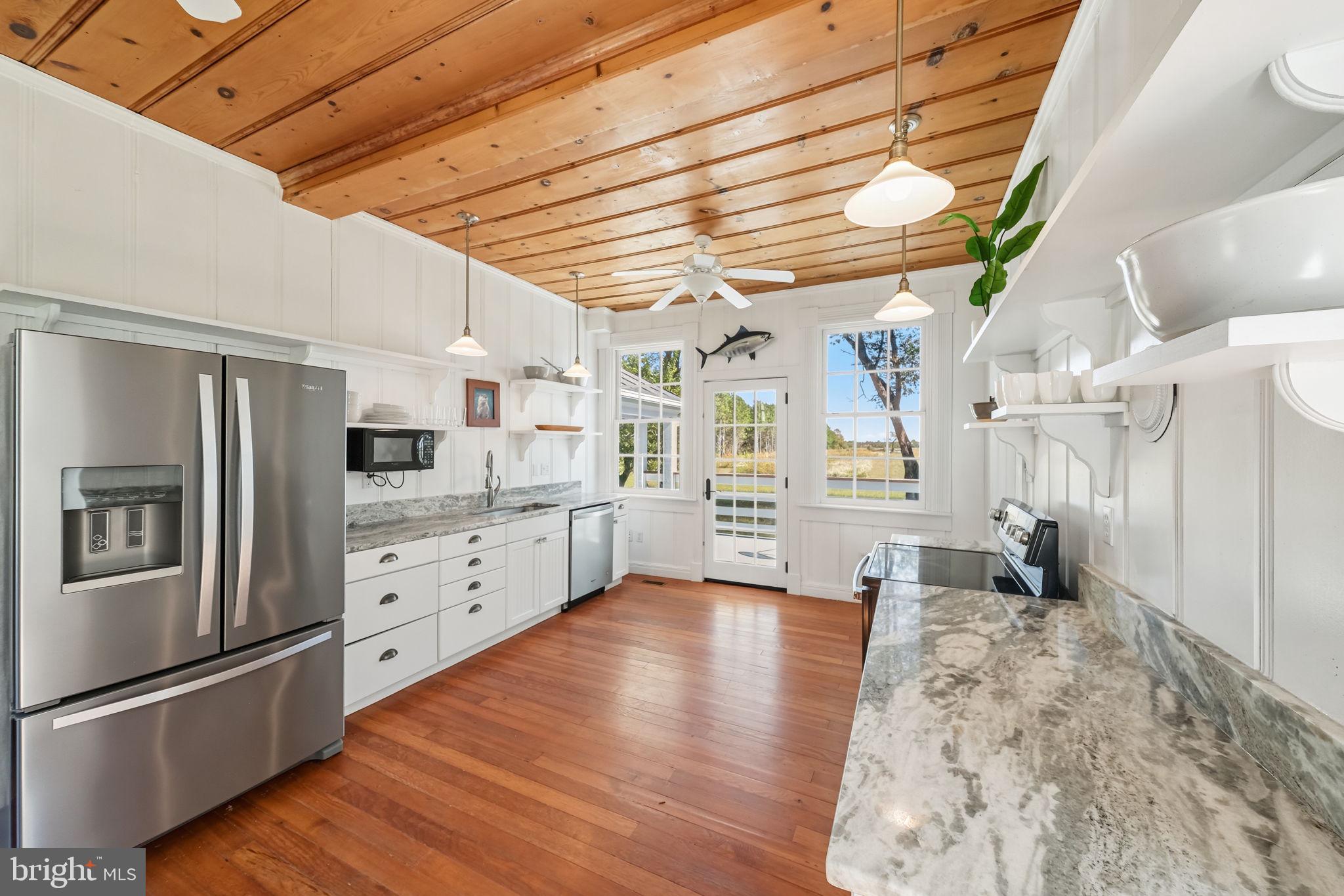 ROCK HALL - Residential