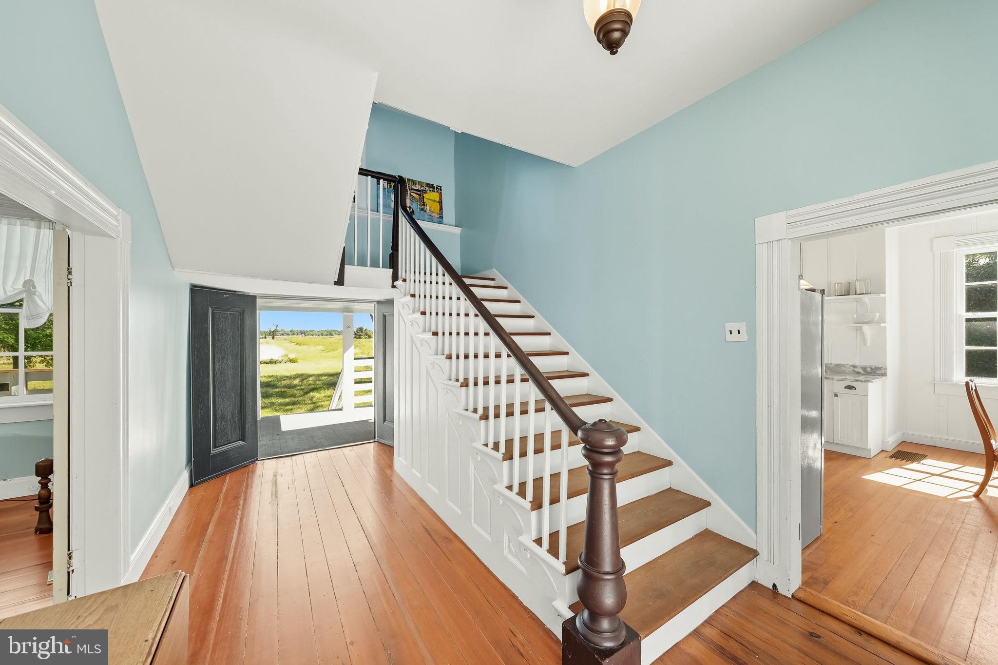 ROCK HALL - Residential