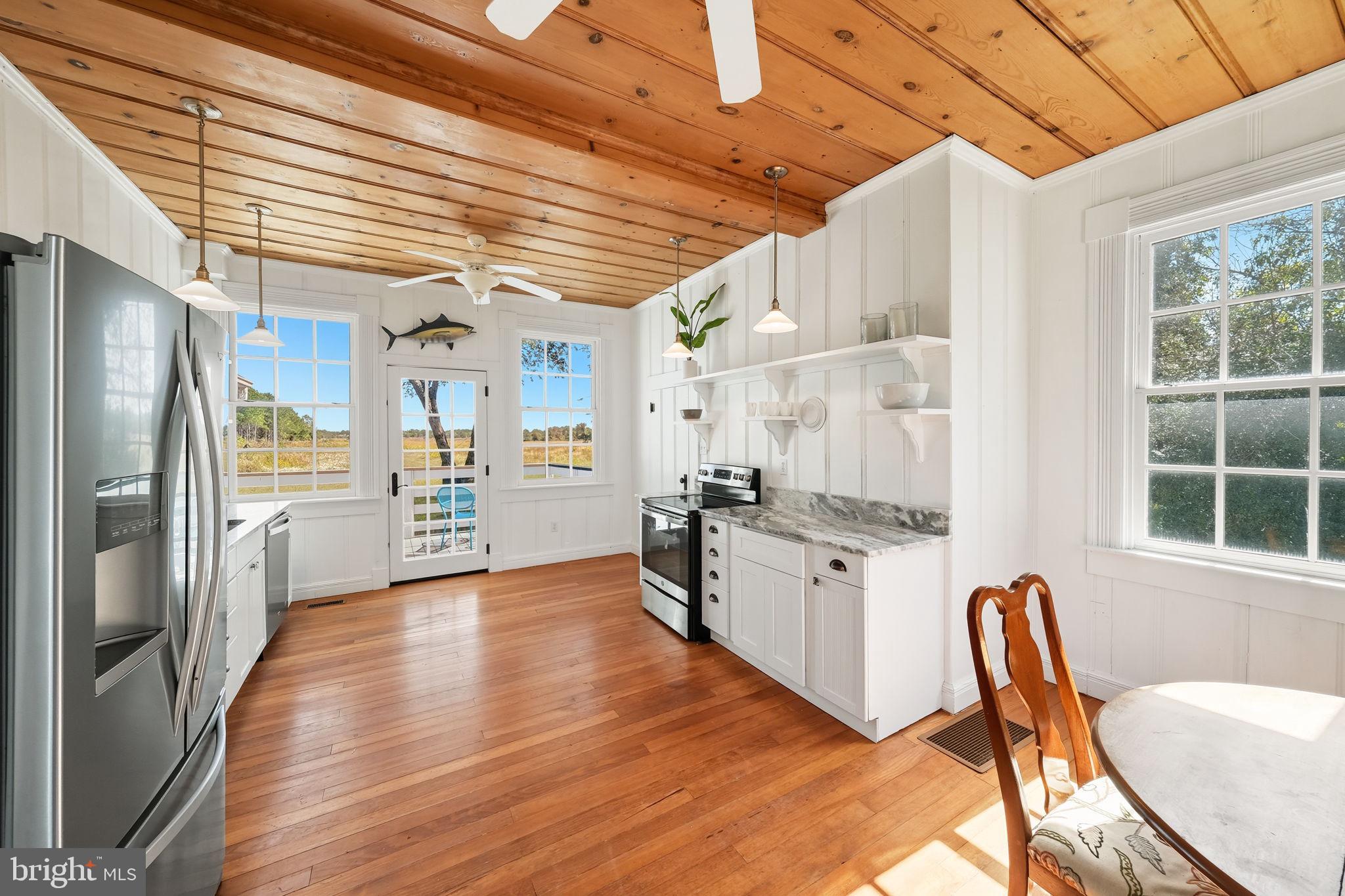 ROCK HALL - Residential