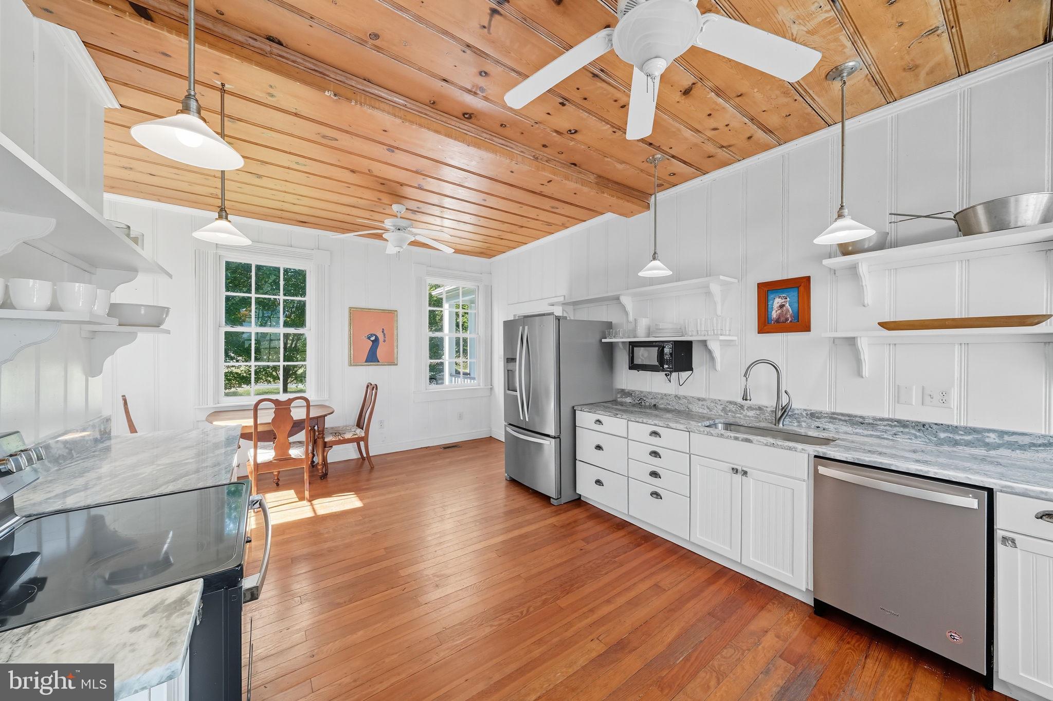 ROCK HALL - Residential