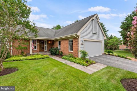 Townhouse For Sale - 7 Spring House Road<br/> LUTHERVILLE TIMONIUM, MD 21093