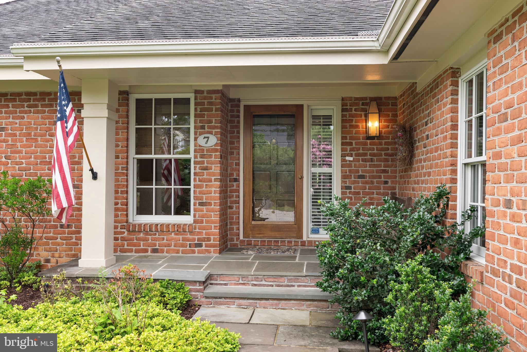 7 SPRING HOUSE ROAD