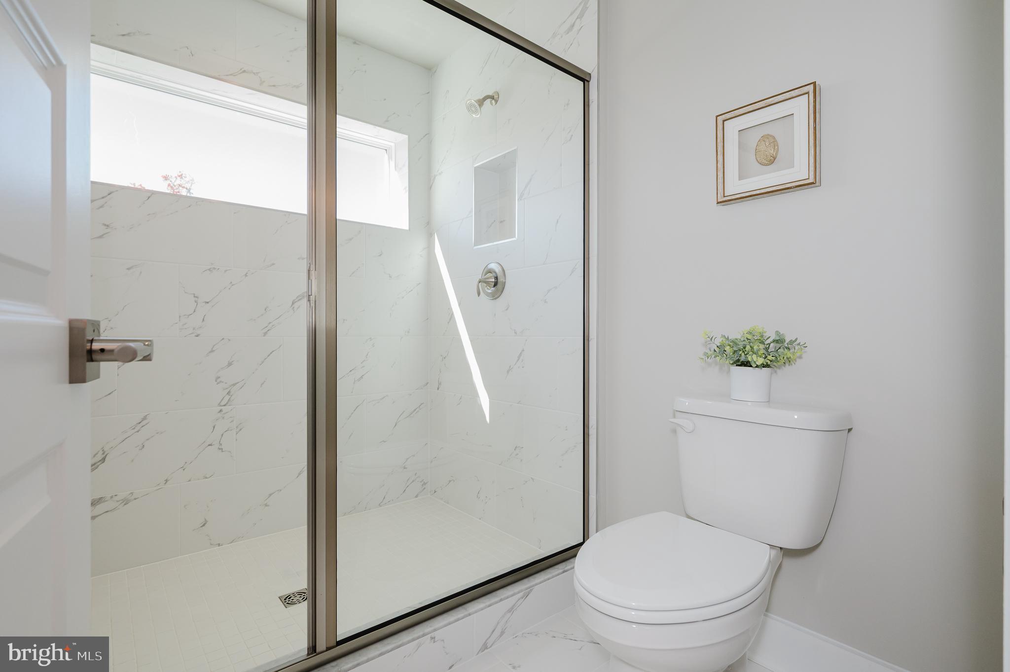 WATERS EDGE - Residential